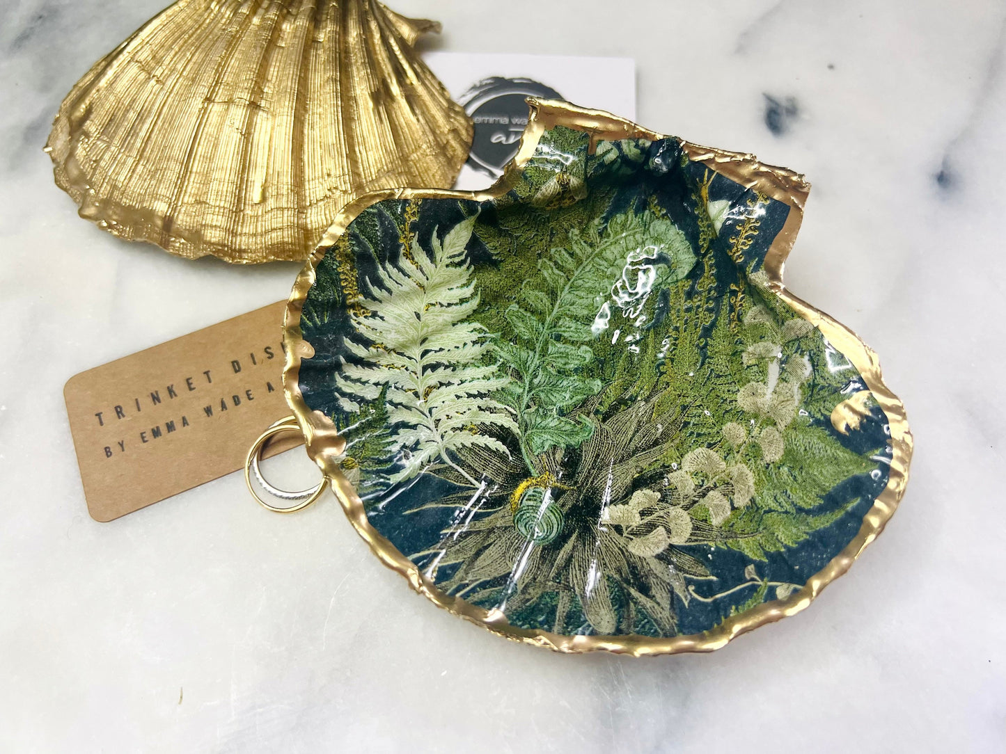 Fern Green Scallop Shell Trianket Dish | Forest Fern Jewellery Dish | Gold Leaf Coastal Decor | Nature Lover Gift