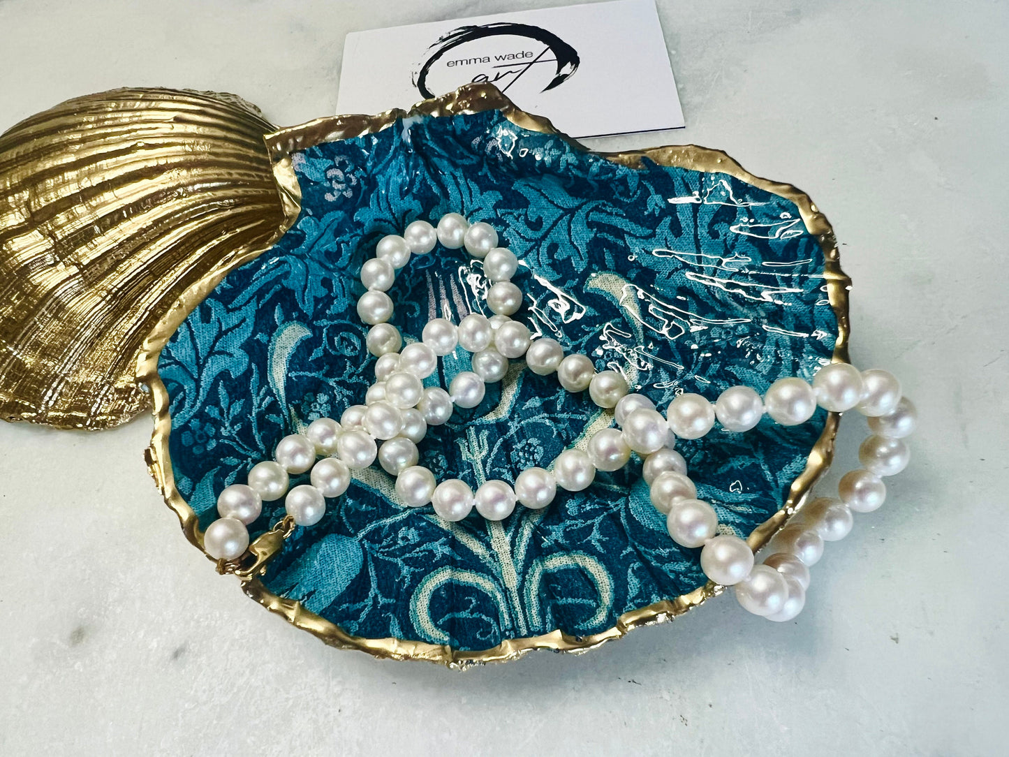 Gifts for her, Tulip gift, Shell decor, decoupaged scallop, William Morris blue tulip, Trinket dish, jewellery dish, Anniversary gift, bridesmaid gift, gift for mum, anniversary gift, Coastal decor, EmmaWadeART, flower gift, nature lover gift