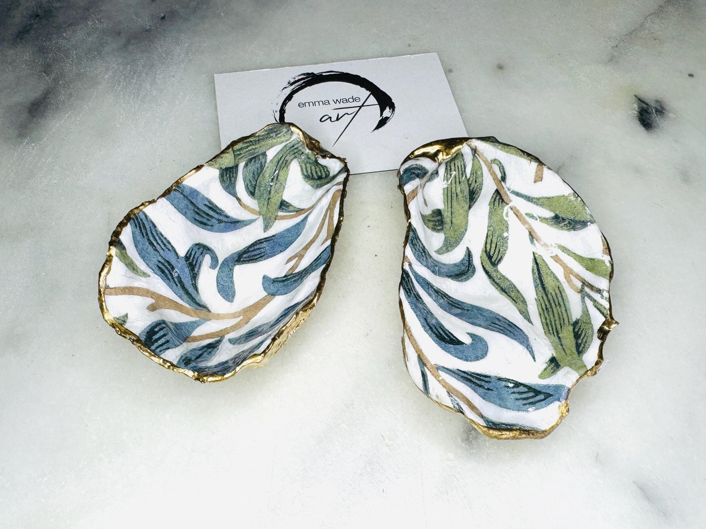 William Morris Willow Bough Oyster Shell Trinket Dish | Gold Leaf Jewellery Holder | Coastal Heritage Décor