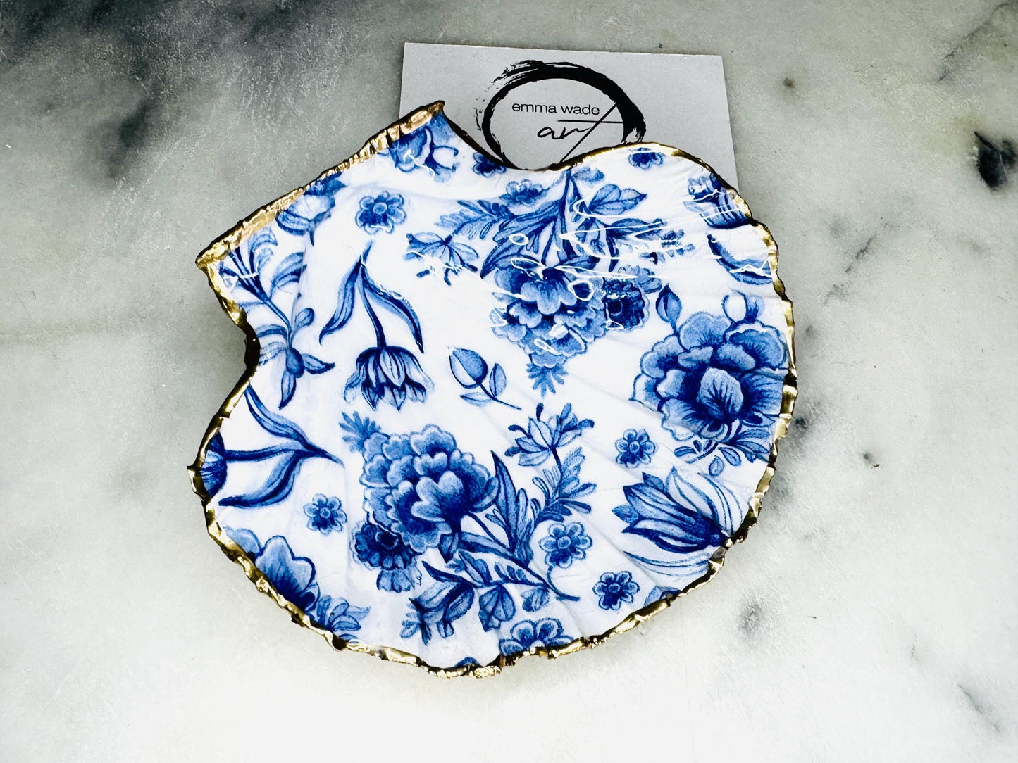 Delft Blue Floral Scallop Trinket Dish: Gold Leaf Trinket Holder, Blue White Ring Tray, Nature lover gift, Coastal Art