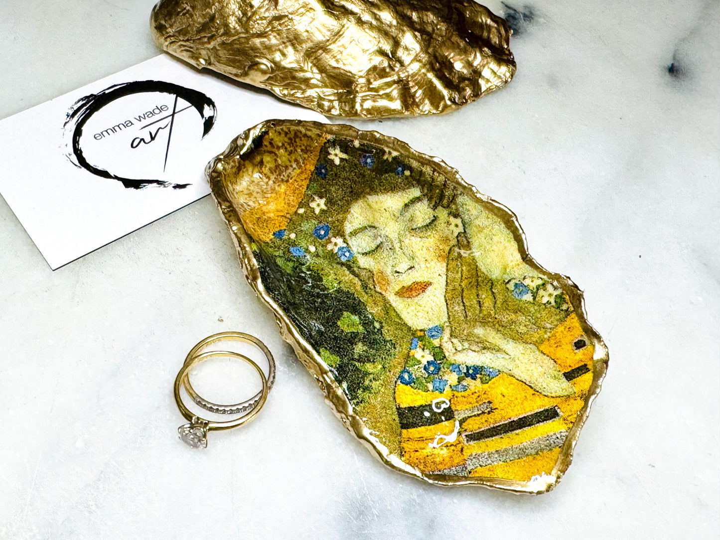 Gustav Klimt The Kiss Dorset Oyster Trinket Dish | Gold Leaf Shell Jewellery Holder | Romantic Coastal Gift | 2 Designs Available
