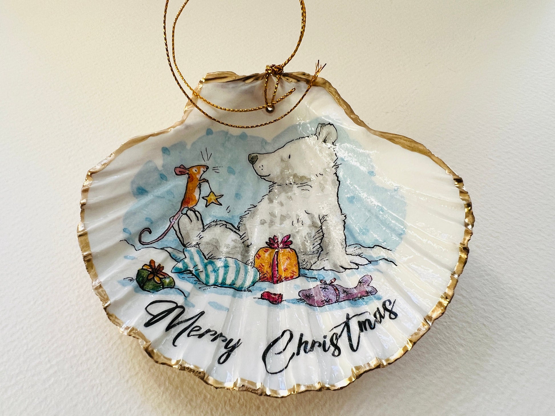 Gifts for her, Gift for him, Christmas hanging ornament, Christmas Tree Festive decoration, Festive decor,  scallop Ornament, Anniversary gift , Christmas Gift Ideas, Handmade Christmas decoration, decoupaged scallop shell,  Uk Coastal shell decor,