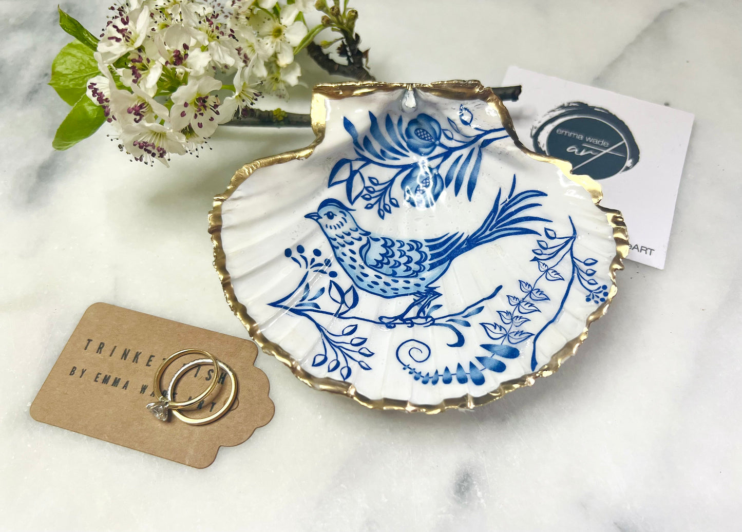 gift for her, gift for him, decorated dish, jewellery trinket dish, nature lover gift, coastal gifts, shell dish, decorative accessories, decoupaged oyster shell, bird gift, handmade gift, bird ornament, shell trinket dish, blue dish, EmmaWadeART