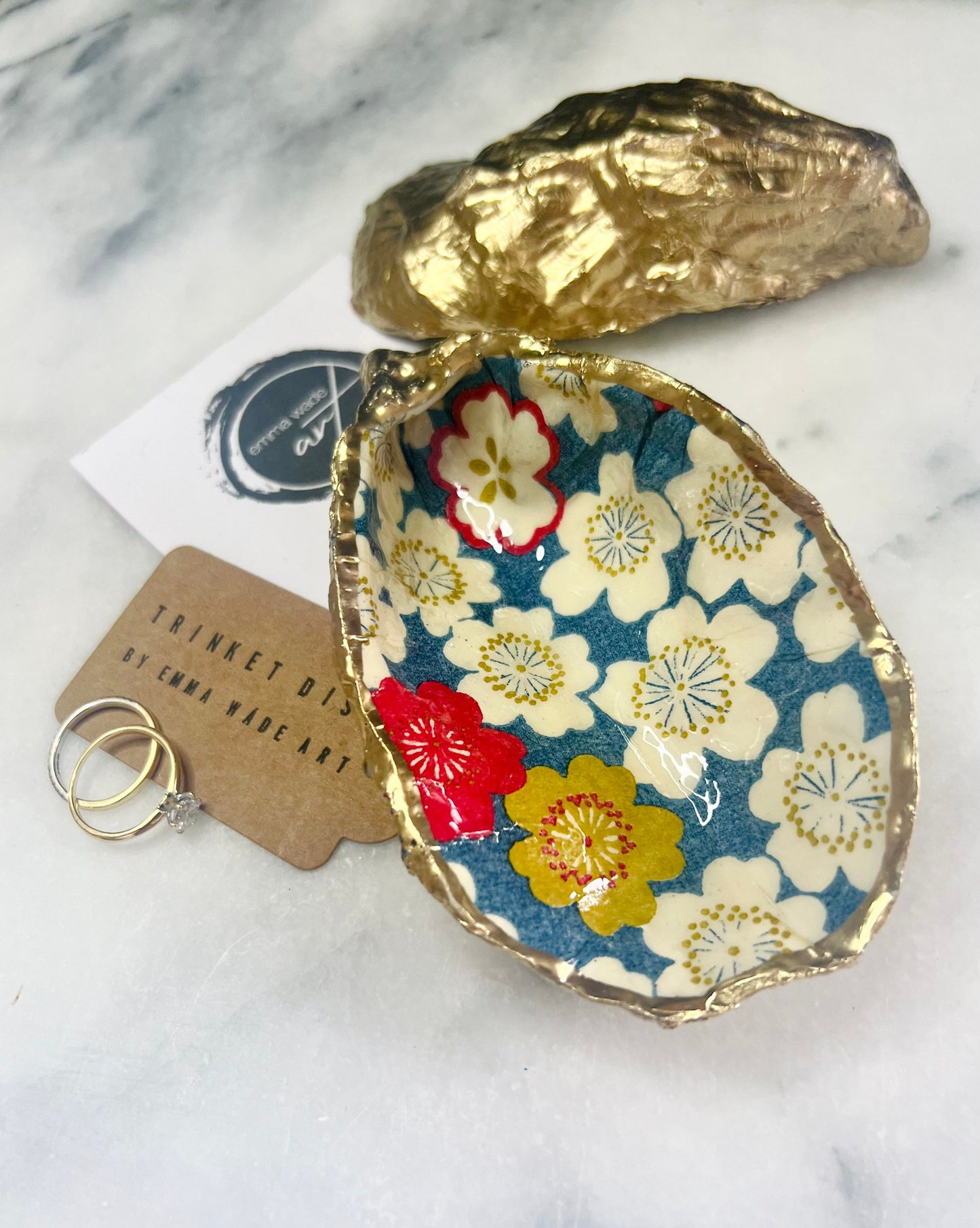 gifts for her, decorated dish, jewellery trinket dish, serving dish, coastal decor, shell decorations, decorative accessories, decoupaged oyster shell, coastal gift idea, sakura gift, flower gift, handmade gift, https://emmawadeart.etsy.com/