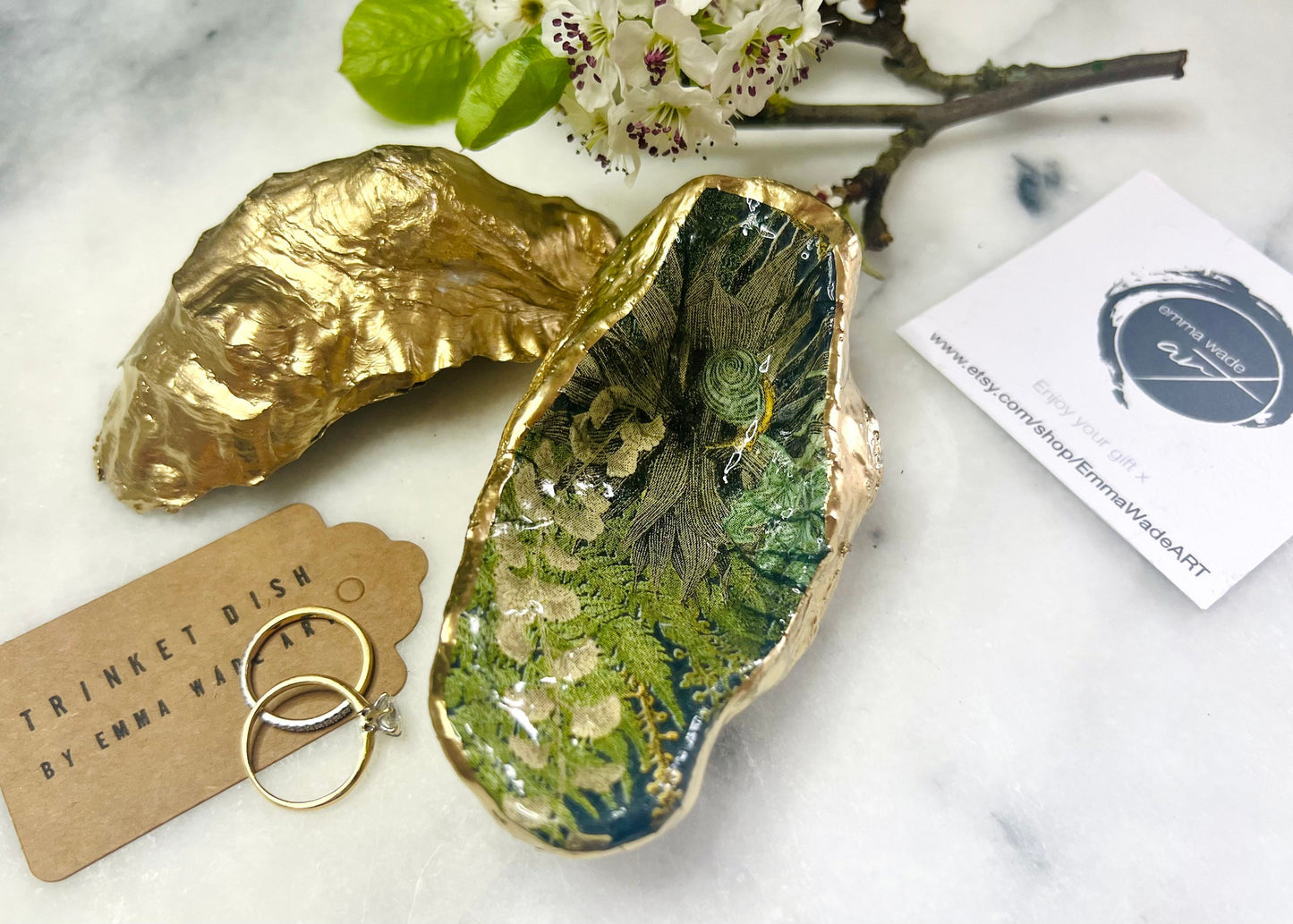 Gifts for her, Gift for him, gifts for new moms, decoupaged oyster shell, Ring holder, nature lover gift, Trinket dish, jewellery dish, Anniversary gift , bridesmaid gift, anniversary gift, Uk Coastal shell decor, ferns ornament, oyster trinket dish, forest gift, gift for her, gift for mum, gift for grandma, gardeners gift, shell trinket dish, handpainted shell, Dorset oyster, snail gift, Gideon gold oyster, green dish, handmade dish, kitchen decor, oyster serving dish, oyster jewelry dish,