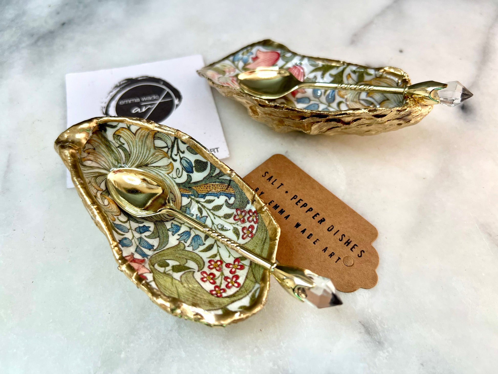 gifts for her, decorated dish, William Morris golden lily, serving dish, pinch pots, spice pots, unique wedding gift, golden anniversary, gold oyster shell, Salt anniversary, Salt cellar golden lily, salt and pepper dishes, coastal gifts, flower gift, dining decor, kitchen decor, gift for mum, William Morris gift, EmmaWadeART, cruet set, host gift, seashell gift, salt dish, new home gift, oyster shell dish, golden shell dish, salt pepper pinch pots