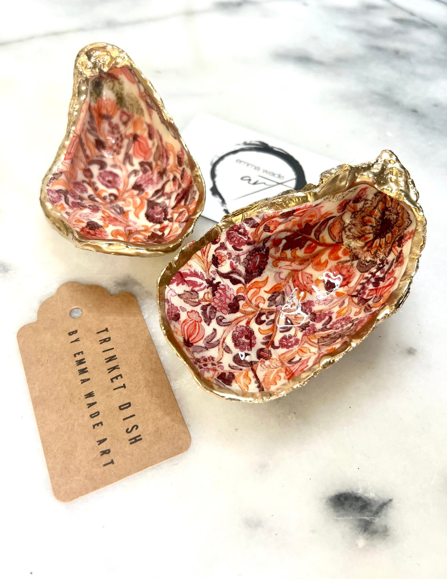 William Morris Pink Floral Oyster Trinket Dish: Shell ring dish, UK Heritage Gift, English Cottage Decor