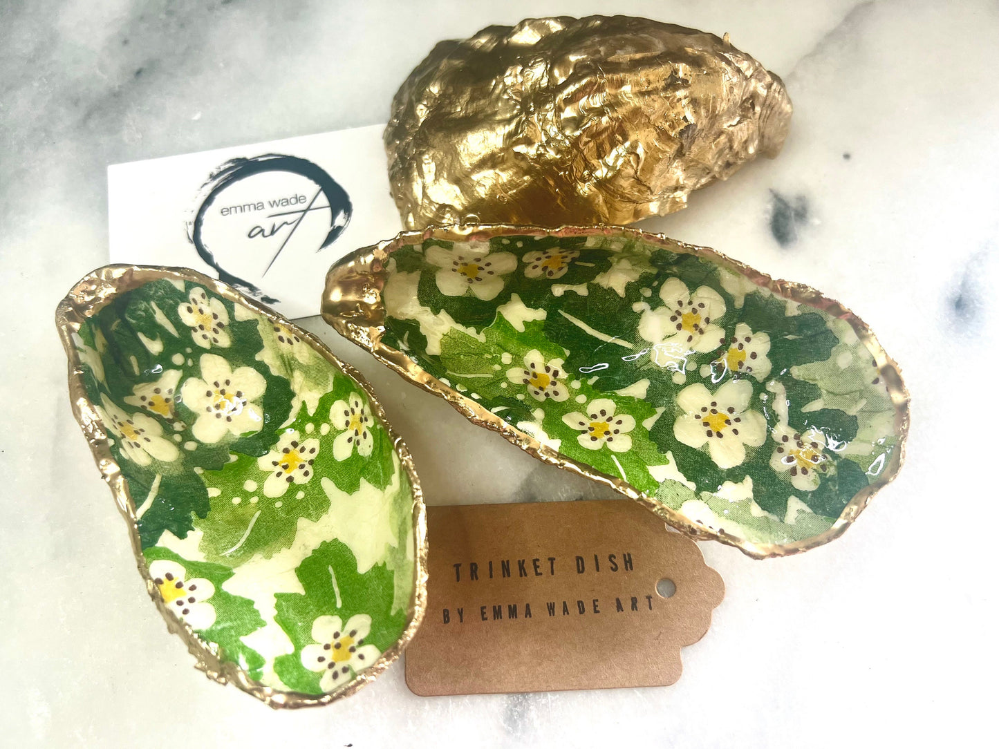 Emma Bridgewater Hawthorn Berries Oyster Ring Dish: Hand-Gilded Gold Leaf Shell Trinket Dish, English Cottage Decor, Coastal Floral Gift
