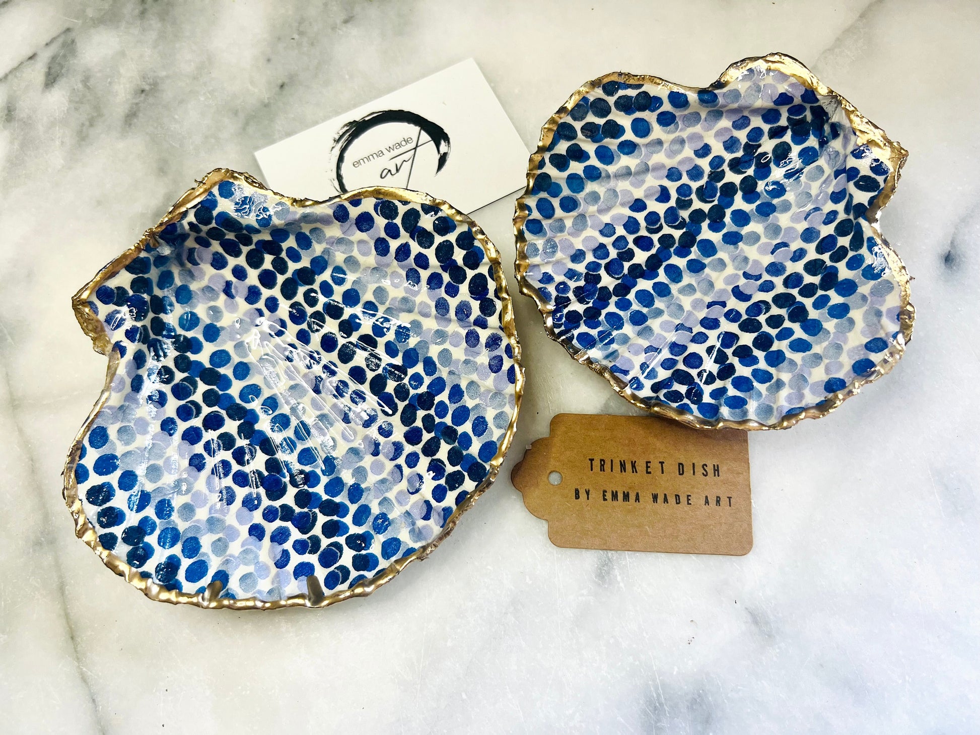Emma Bridgewater Blue Dot Rainbow scallop shell dish handcrafted from sustainably sourced Dorset shells. Hand finished with real liquid gold leaf and sealed with crystal-clear hard resin. Luxury jewellery dish, trinket tray, ring holder, tea light holder, coastal décor gift, and blue and white home accessory.