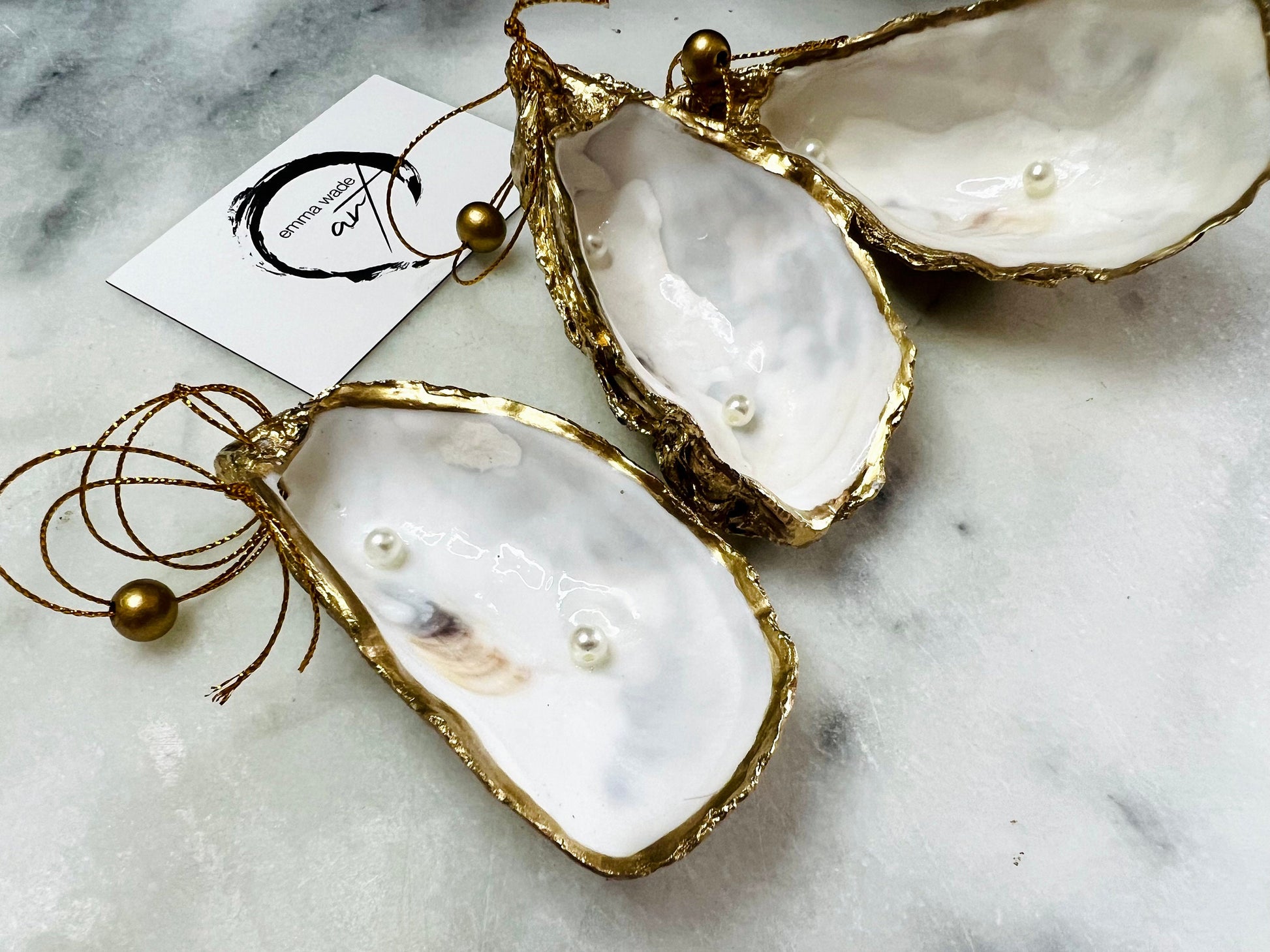 Gift for her, Gift for him, Christmas hanging ornament, Christmas Tree decoration, Festive decoration, shell oyster decoration, tree ornament, coastal decor, shell gift, oyster ornament, handmade decoration, EmmaWadeART, coastal gift,nature gift