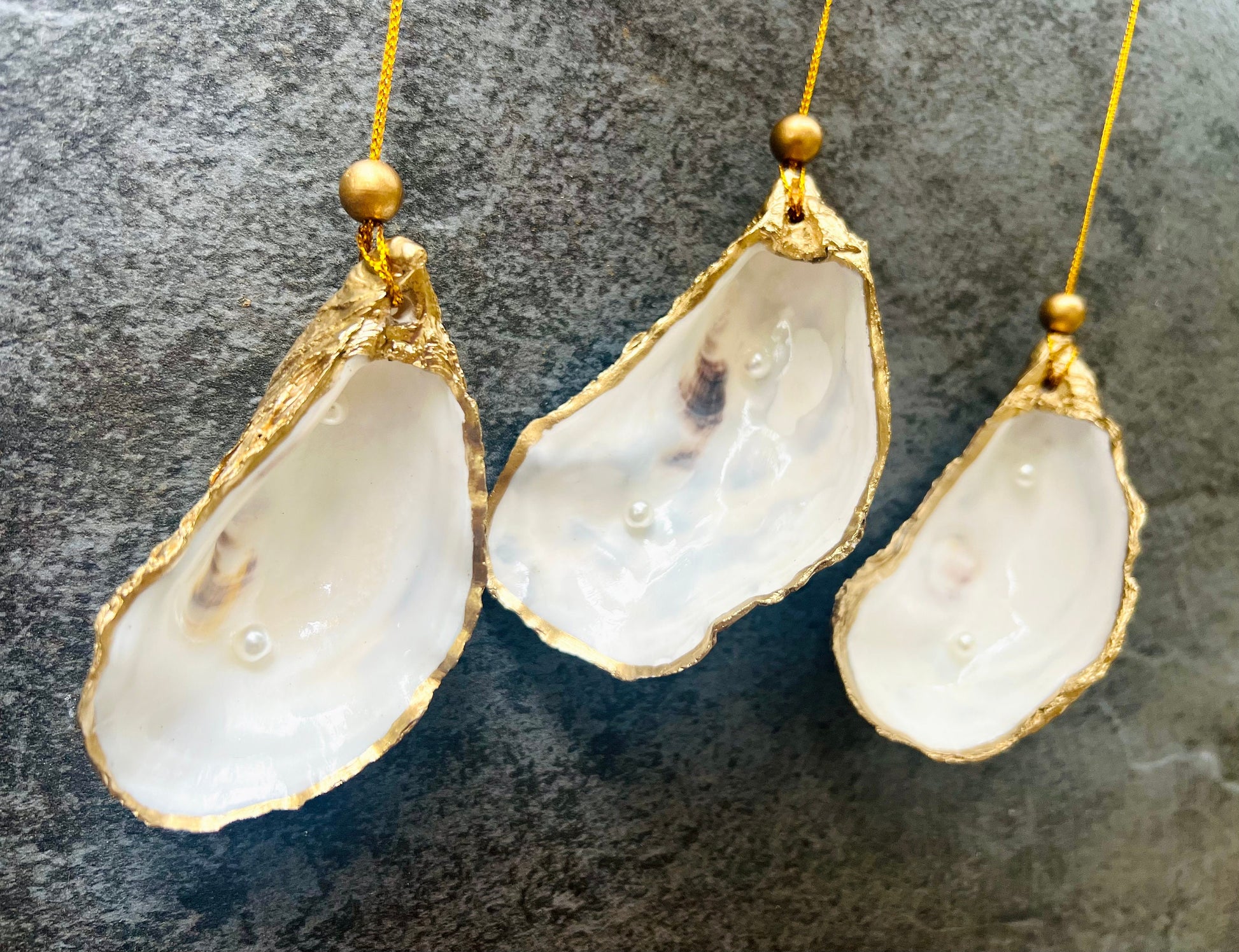 Gift for her, Gift for him, Christmas hanging ornament, Christmas Tree decoration, Festive decoration, shell oyster decoration, tree ornament, coastal decor, shell gift, oyster ornament, handmade decoration, EmmaWadeART, coastal gift,nature gift, oyster pearl ornament, hanging oyster with pearl, coastal shell decoration, gold gilded pearl oyster, pearl hanging ornament, pearl anniversary gift, wedding gift idea, gift for the happy couple, coastal wedding decoration