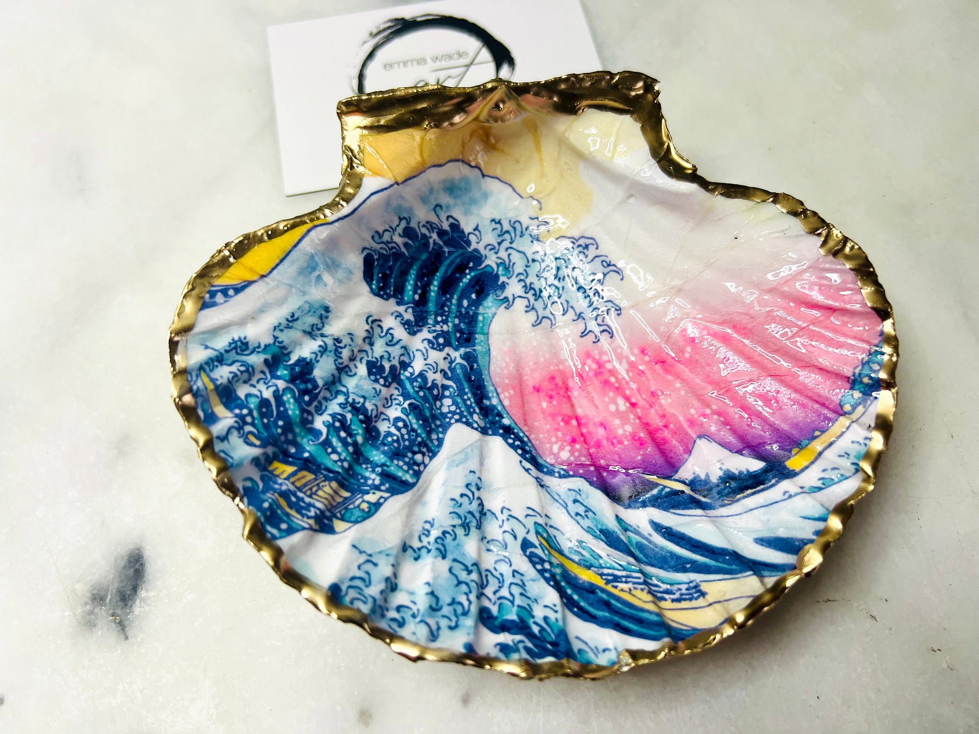 Gifts for her, Gift for him, Mothers Day gift idea, decoupaged scallop shell , Ring holder, Shell Jewellery box, Trinket and jewellery dish, hand painted gift, the great wave gift, anniversary gift, Uk Coastal shell decor, the great wave ornament