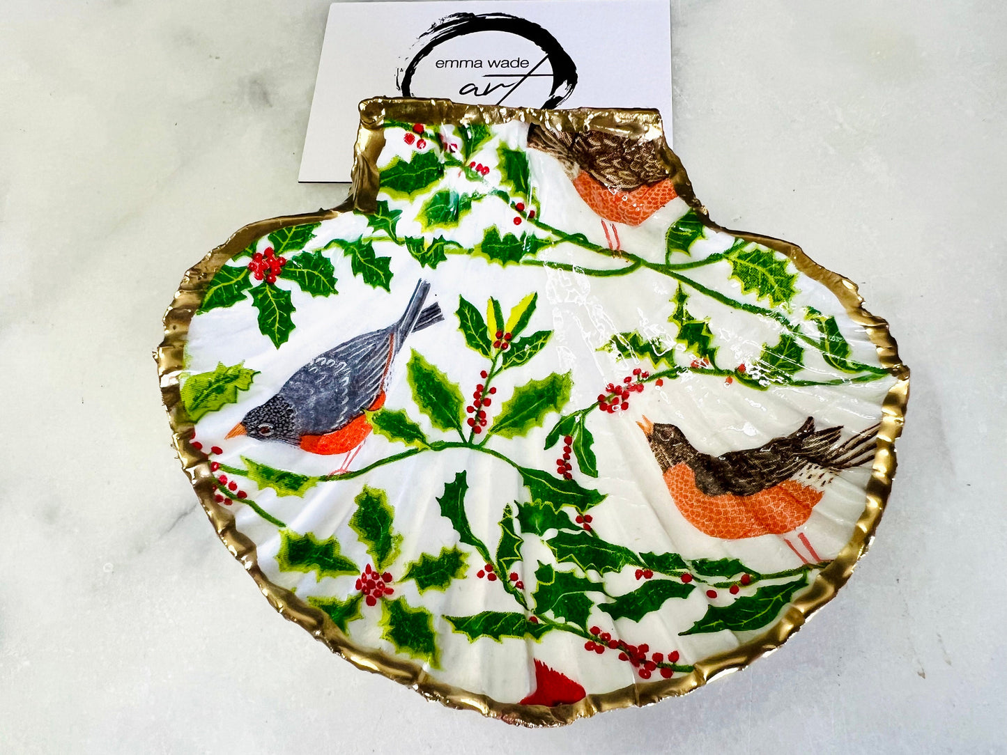 Winter Robin Scallop Trinket Dish | Shell Ring Tray | Bird Lover Gift | Gold Leaf Coastal Christmas Gift