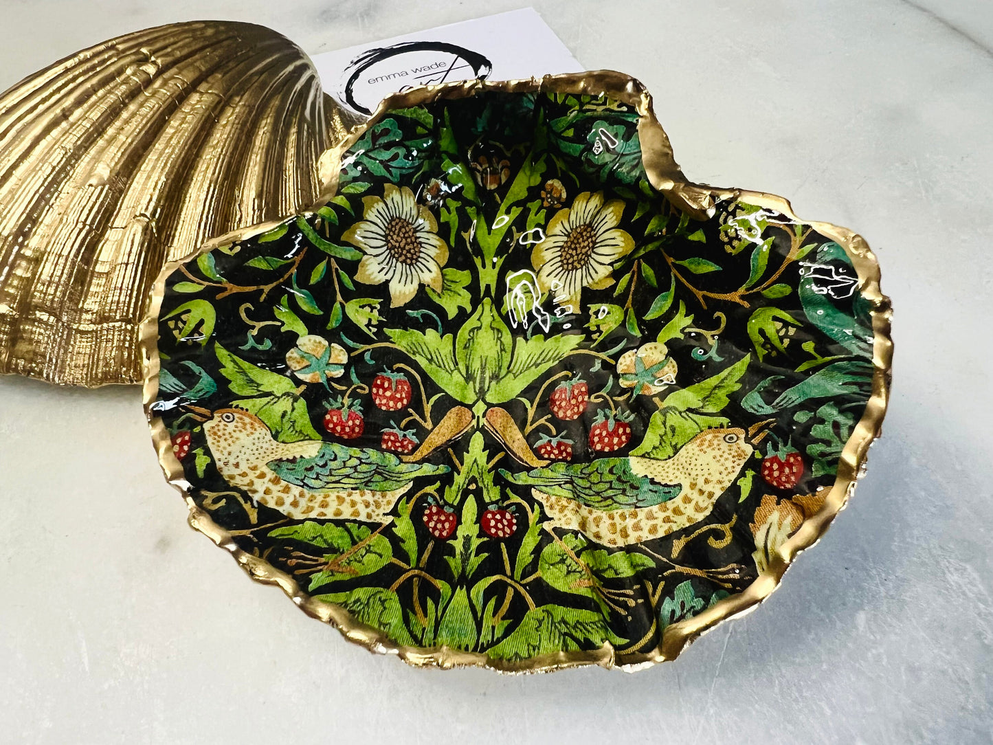 Gifts for her, Gift for him, coastal gift ideas, decoupaged scallop shell, Ring holder, Shell Jewellery box, Trinket and jewellery dish, Anniversary gift, Wedding gift, anniversary gift, Coastal decor, William Morris gift, William Morris ornament, Scallop Ring Tray, Strawberry thief Red Black, Coastal Gift, Christmas Gift, Ring Bearers Dish, Proposal Ring Tray, Gift for Mum, William Morris decor, Bird Dish, Handmade William Morris Gift, Emma Wade ART, Gold Gilded Dish, UK scallop dish