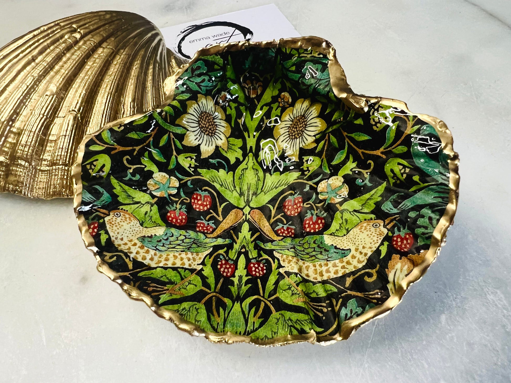 Gifts for her, Gift for him, coastal gift ideas, decoupaged scallop shell, Ring holder, Shell Jewellery box, Trinket and jewellery dish, Anniversary gift, Wedding gift, anniversary gift, Coastal decor, William Morris gift, William Morris ornament, Scallop Ring Tray, Strawberry thief Red Black, Coastal Gift, Christmas Gift, Ring Bearers Dish, Proposal Ring Tray, Gift for Mum, William Morris decor, Bird Dish, Handmade William Morris Gift, Emma Wade ART, Gold Gilded Dish, UK scallop dish