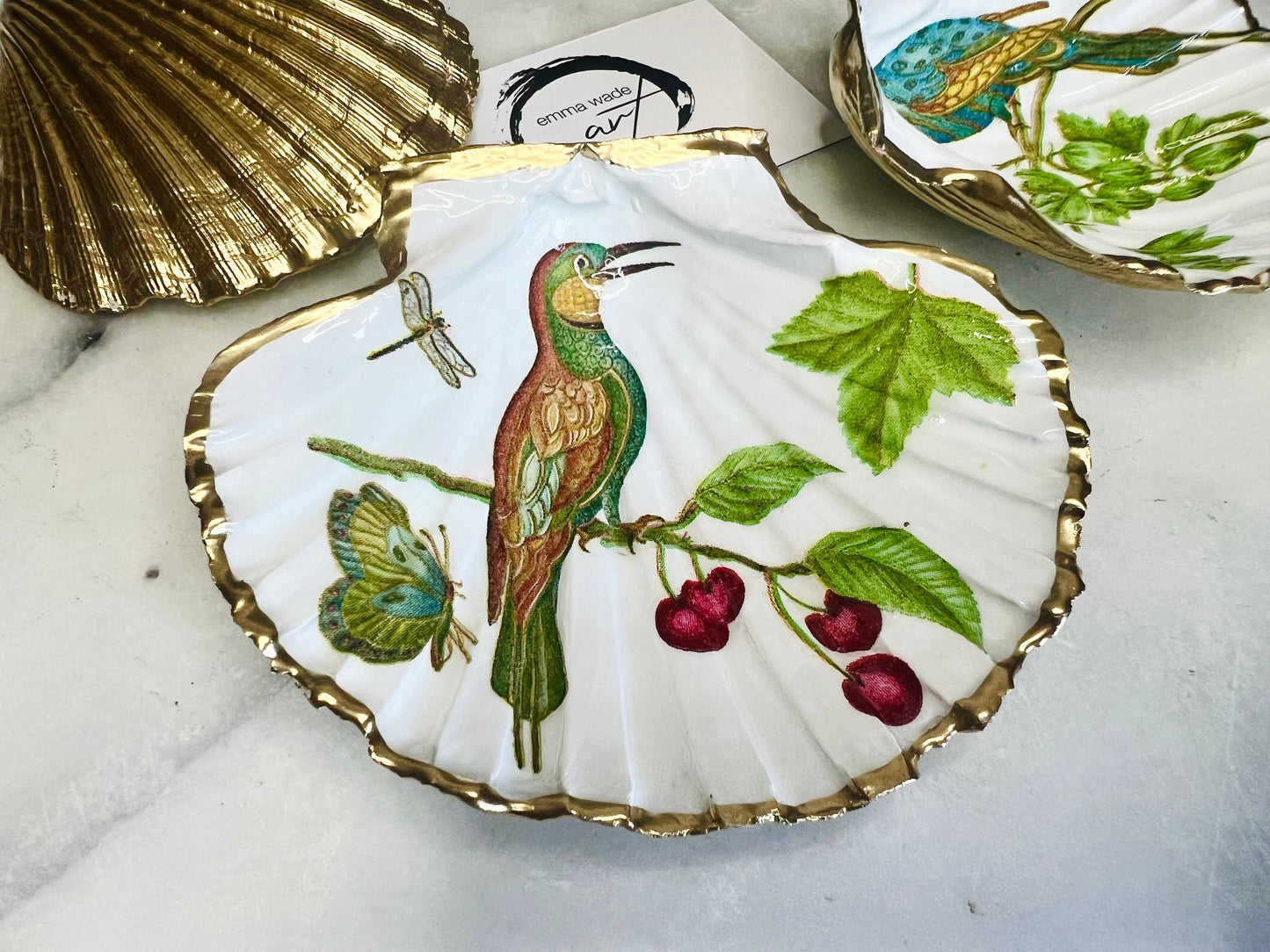 gifts for her, decorated dish, jewellery trinket dish, bird lover gift, handmade dish, shell ornament, trinket box, bird ornaments, coastal gifts, coastal art, home decor, shell decorations, shell decor, decorative accessories, gifts for women