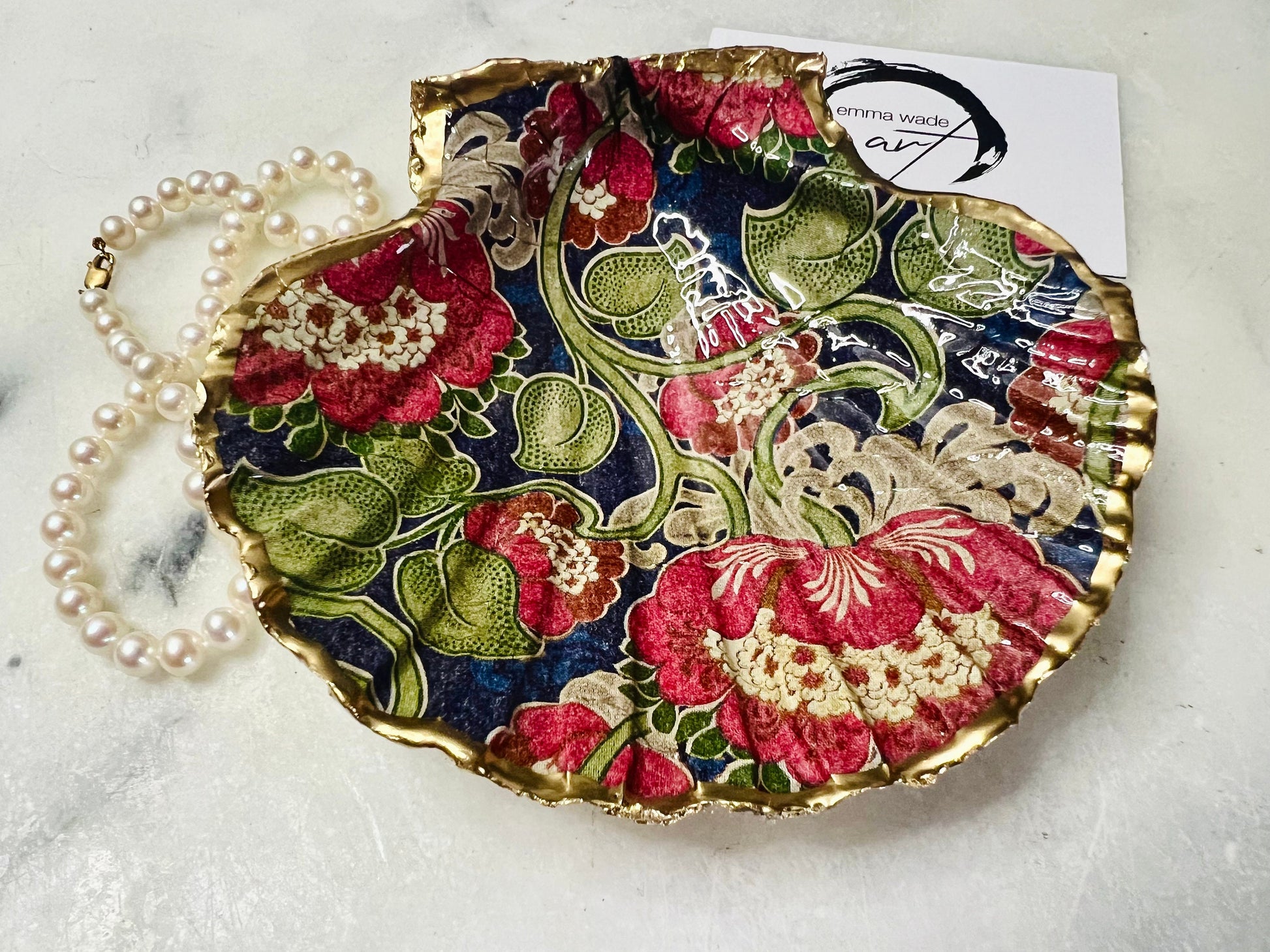 Gifts for her, Coastal gift, Spring gift, decoupaged Scallop shell, Ring holder, Shell scallop box, Retro Flower Ornament, Anniversary gift, Retro gift, retro decor, shell decor, Mothers Day gift, Coastal shell decor, https://emmawadeart.etsy.com/