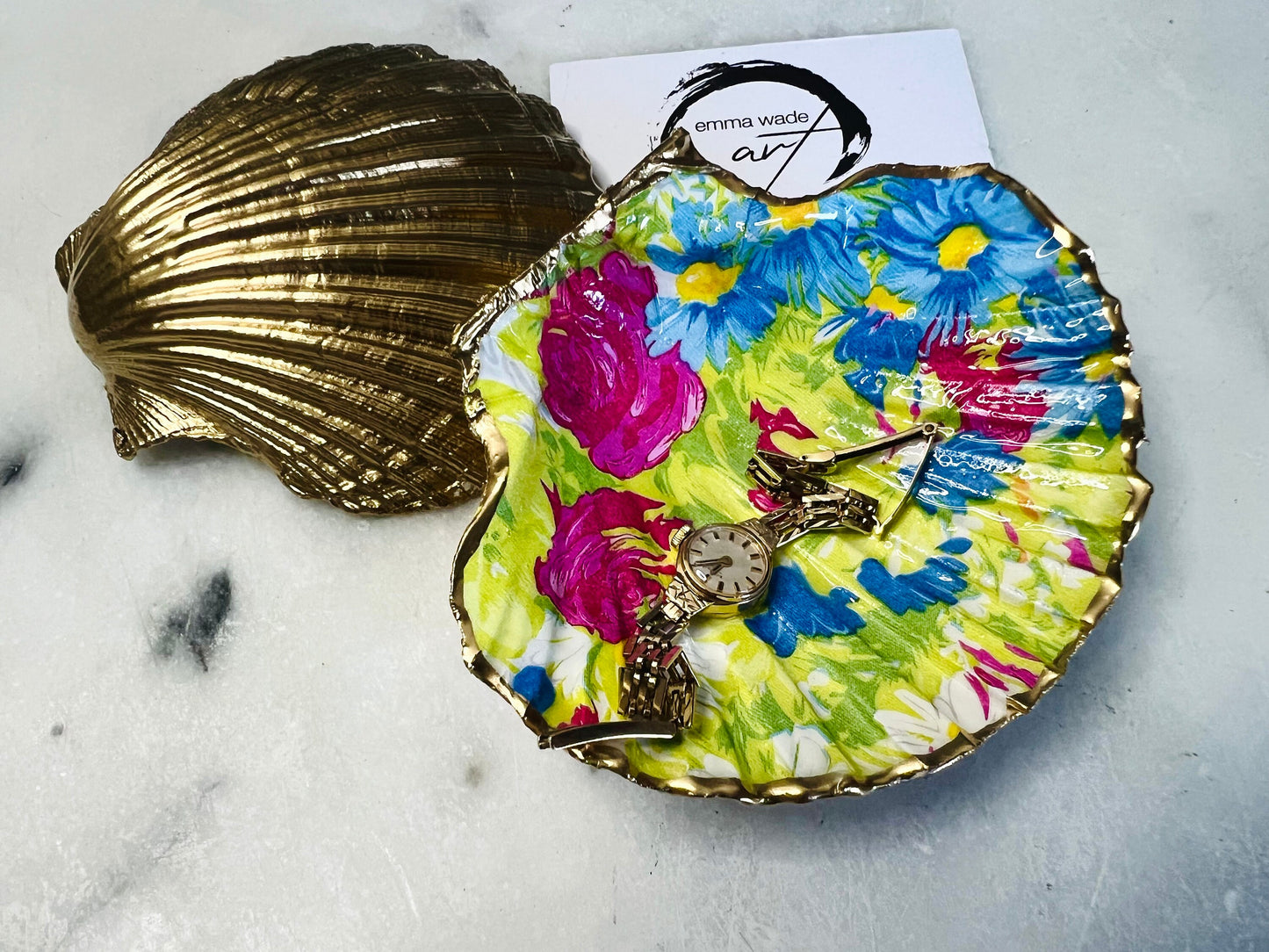 Gifts for her, Gift for him, Spring gift, decoupaged scallop shell, Ring holder, Shell scallop Jewellery box, Flower Ornament, Anniversary gift, Pierre Frey, Plantes Vivaces, Mothers Day gift, Uk Coastal shell decor, https://emmawadeart.etsy.com/