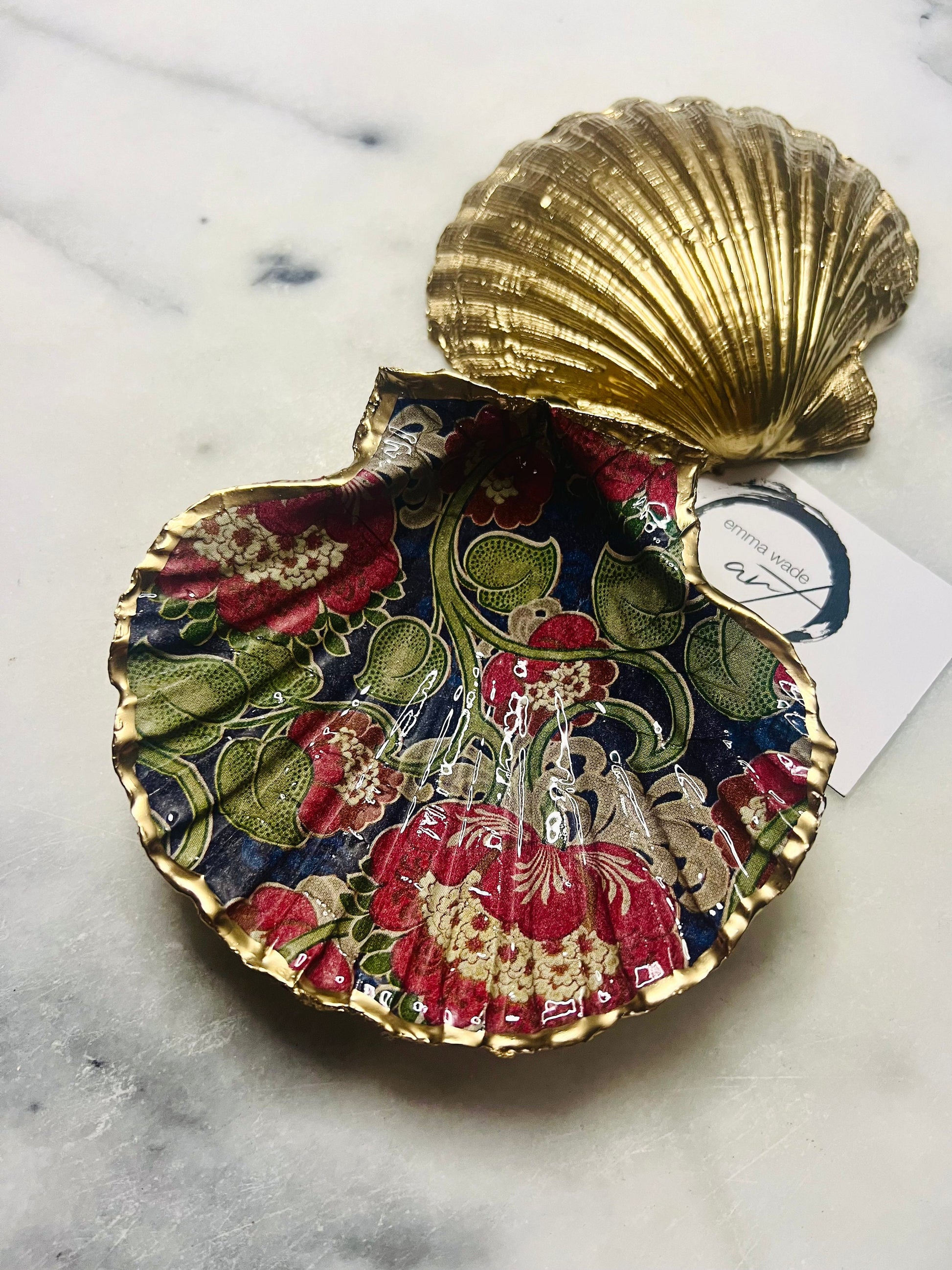 Gifts for her, Coastal gift, Spring gift, decoupaged Scallop shell, Ring holder, Shell scallop box, Retro Flower Ornament, Anniversary gift, Retro gift, retro decor, shell decor, Mothers Day gift, Coastal shell decor, https://emmawadeart.etsy.com/