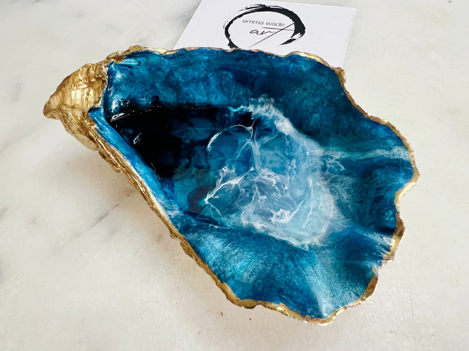 gifts for her, blue Ornament, trinket dish, serving dishes, blue handmade dish, shell ornament, trinket box, salt and pepper dishes, coastal gifts, coastal decor, home decor, blue gift, shell decor, gift for
Mum, Mothers Day gift, EmmaWadeART