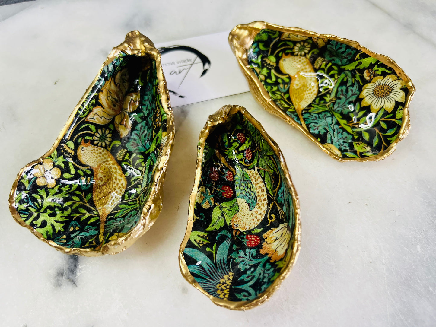 William Morris Green Black Strawberry Thief Oyster Dish | Gold Leaf Shell Jewellery Holder | Coastal Heritage Trinket Tray
