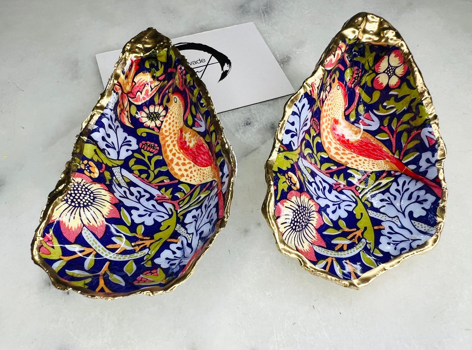 gift for her, decorated dish, jewelry trinket dish, oyster serving dish, oyster handmade dish, shell oyster ornament, oyster trinket box, strawberry thief gift, coastal gifts, coastal art, home ocean decor, shell decorations, shell decor, William morris strawberry thief, gifts for women, oyster ring box, oyster ring tray, William Morris decor, oyster jewelry dish, gold gilded dish, oyster serving dish, shell bathroom decor, bird lover gift, strawberry   gift, nature lovers gift, EmmaWadeART