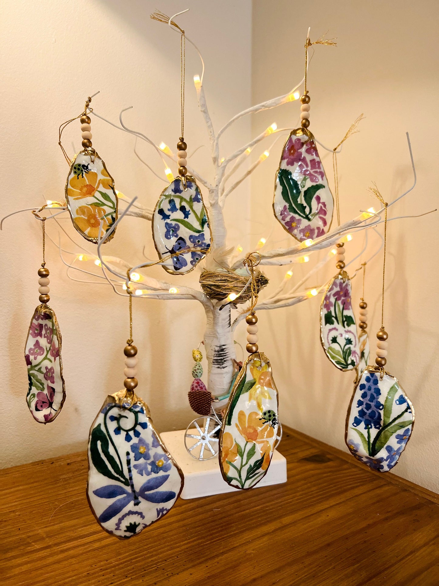 Gift for her, Gift for him, blue Spring hanging ornament, easter ornaments, Easter decoration, Emma Bridgewater Spring, Emma Bridgewater Gift, egg gift, gardeners gift, nature lovers gift, Coastal decor, egg ornament, house warming gift, EmmaWadeART