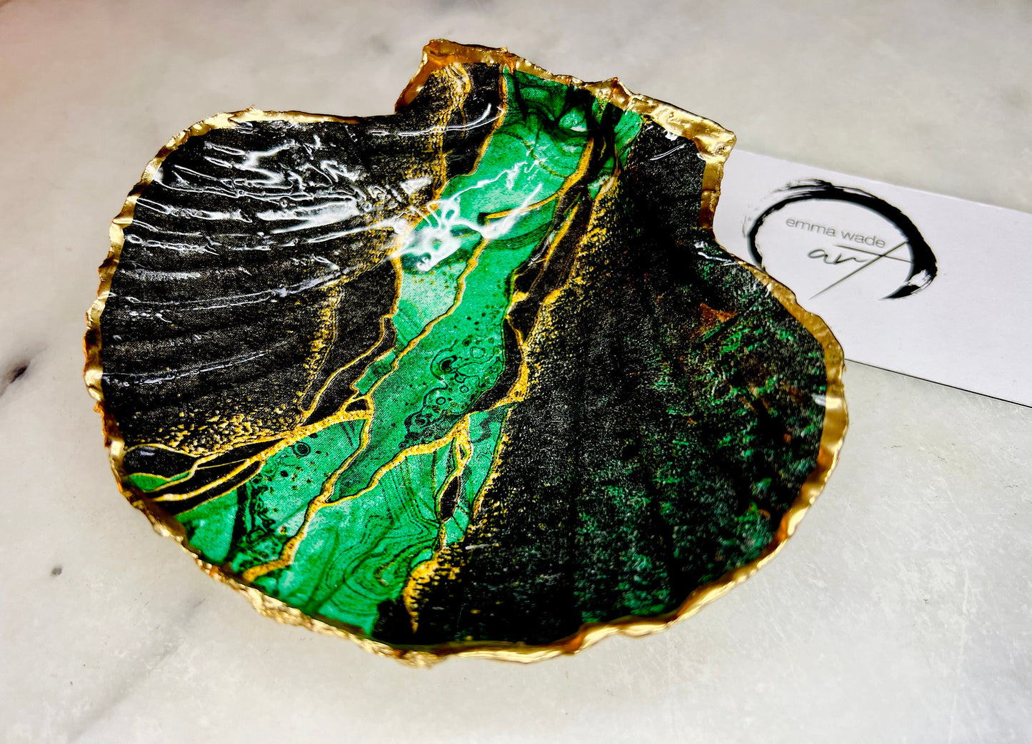 Green Black agate dish, gift for her, gift for him, scallop decoupage dish, scallop trinket dish, decoupage ornament, coastal gift, coastal decor, EmmaWadeART, nature lover gift, pink dish, scallop jewellery dish, shell decor, shell gift, ocean gift