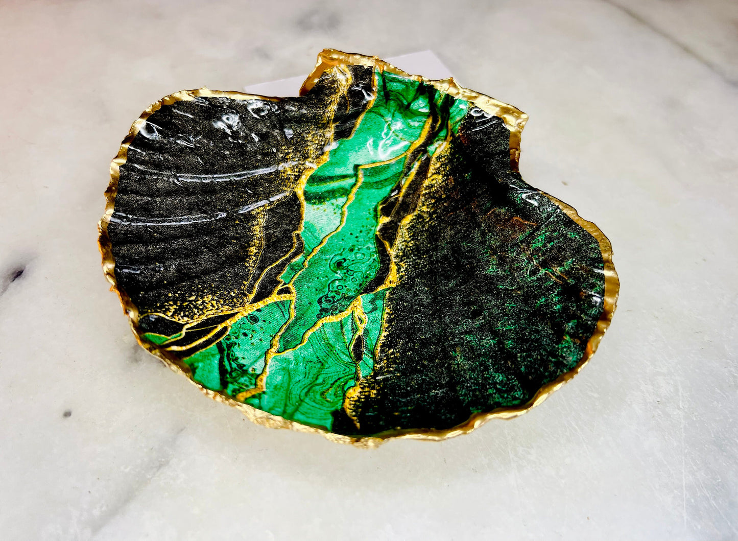 Green Black agate dish, gift for her, gift for him, scallop decoupage dish, scallop trinket dish, decoupage ornament, coastal gift, coastal decor, EmmaWadeART, nature lover gift, pink dish, scallop jewellery dish, shell decor, shell gift, ocean gift