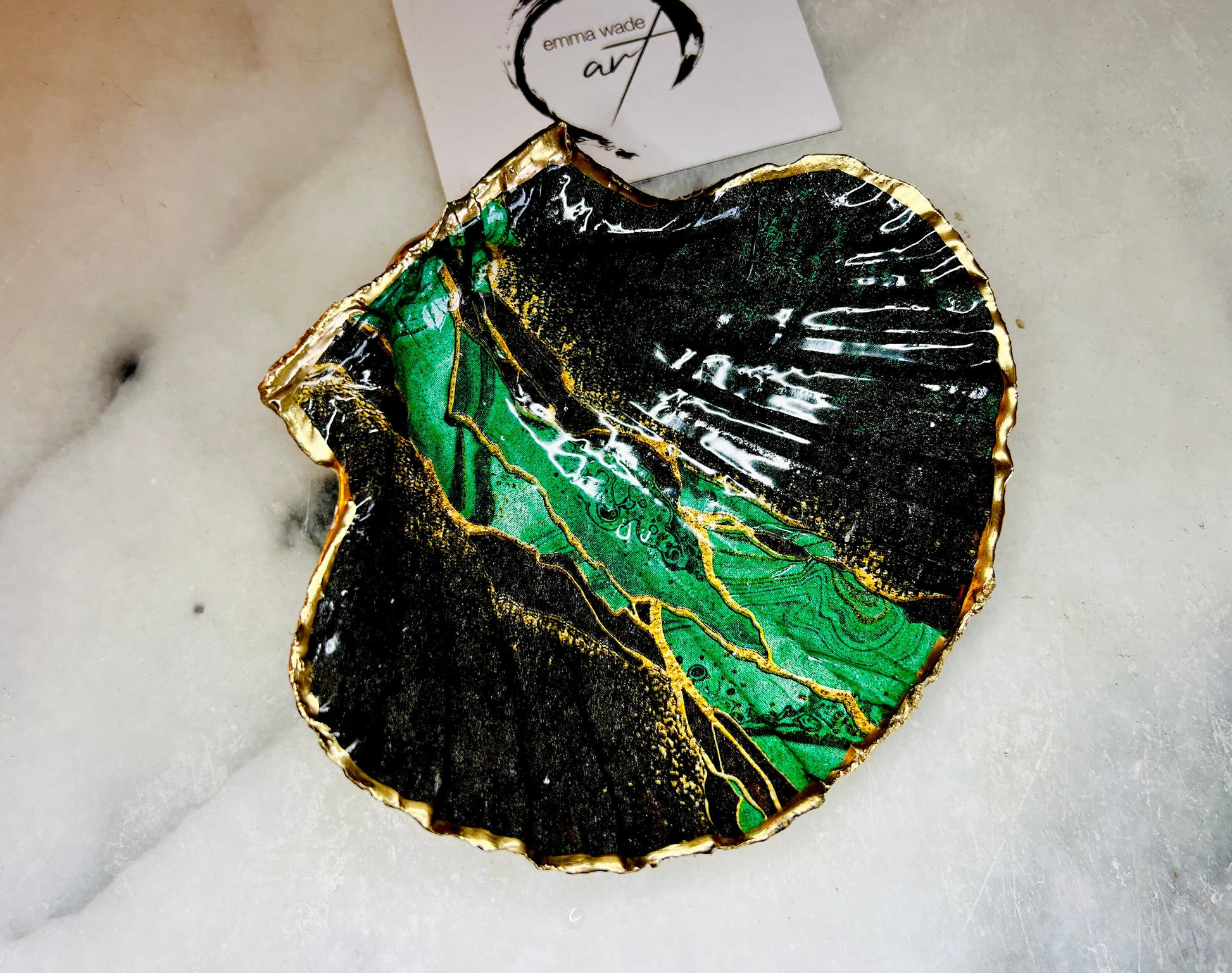 Green Black agate dish, gift for her, gift for him, scallop decoupage dish, scallop trinket dish, decoupage ornament, coastal gift, coastal decor, EmmaWadeART, nature lover gift, pink dish, scallop jewellery dish, shell decor, shell gift, ocean gift