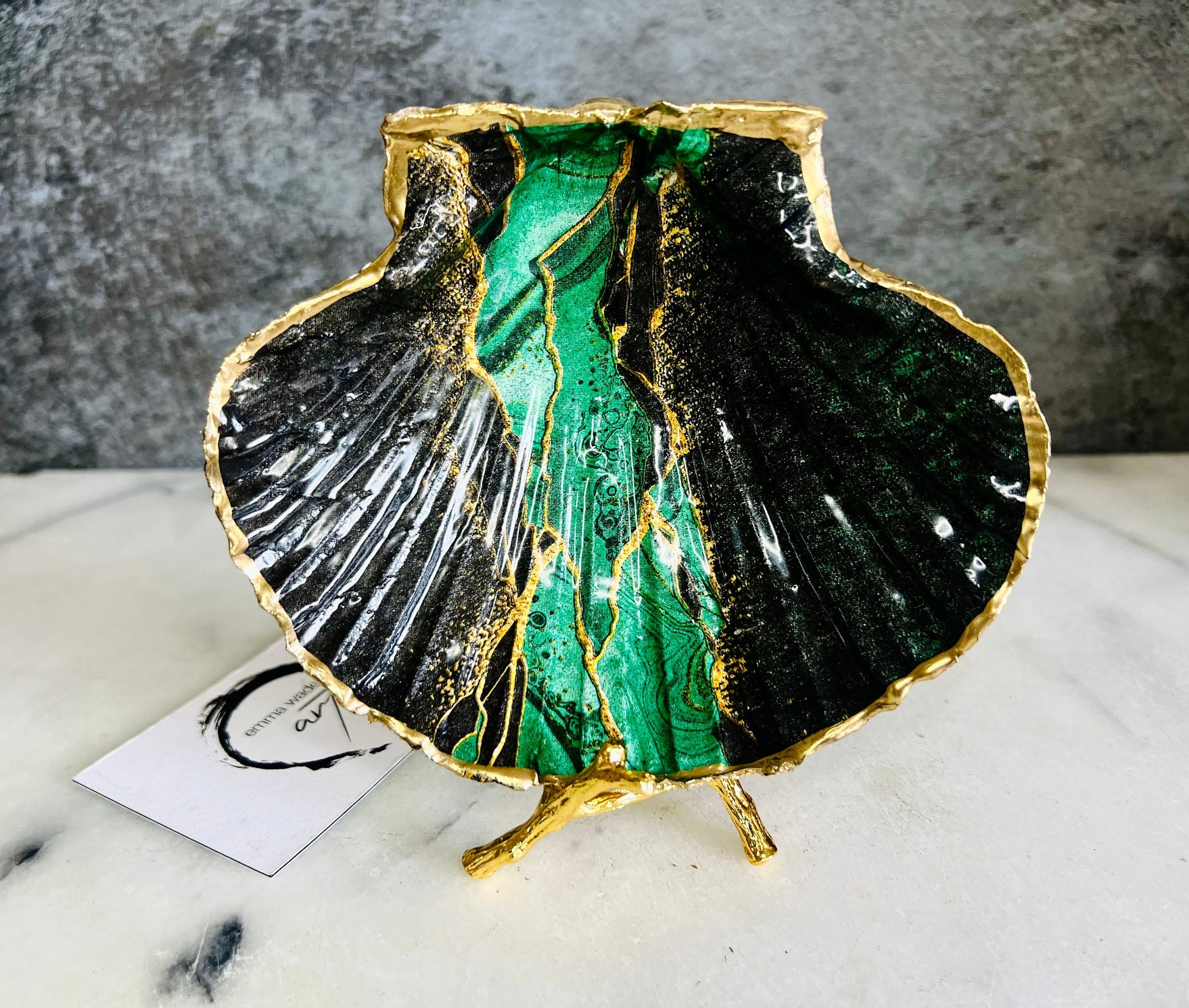 Green Black agate dish, gift for her, gift for him, scallop decoupage dish, scallop trinket dish, decoupage ornament, coastal gift, coastal decor, EmmaWadeART, nature lover gift, pink dish, scallop jewellery dish, shell decor, shell gift, ocean gift