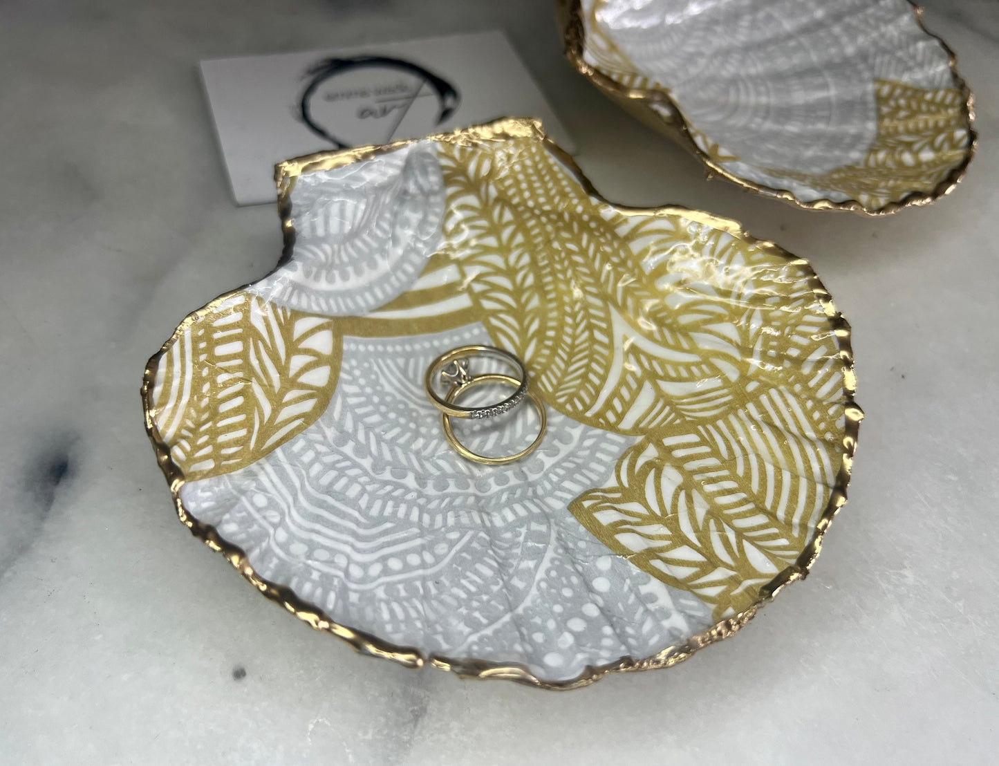 Gift for her, Gift for him, Marimekko gift, decoupaged scallop shell, Ring holder, wedding gift, Trinket dish, jewellery shell dish, Anniversary gift, gift for dad, anniversary gift, Uk Coastal shell decor, Coastal ornament, EmmaWadeART