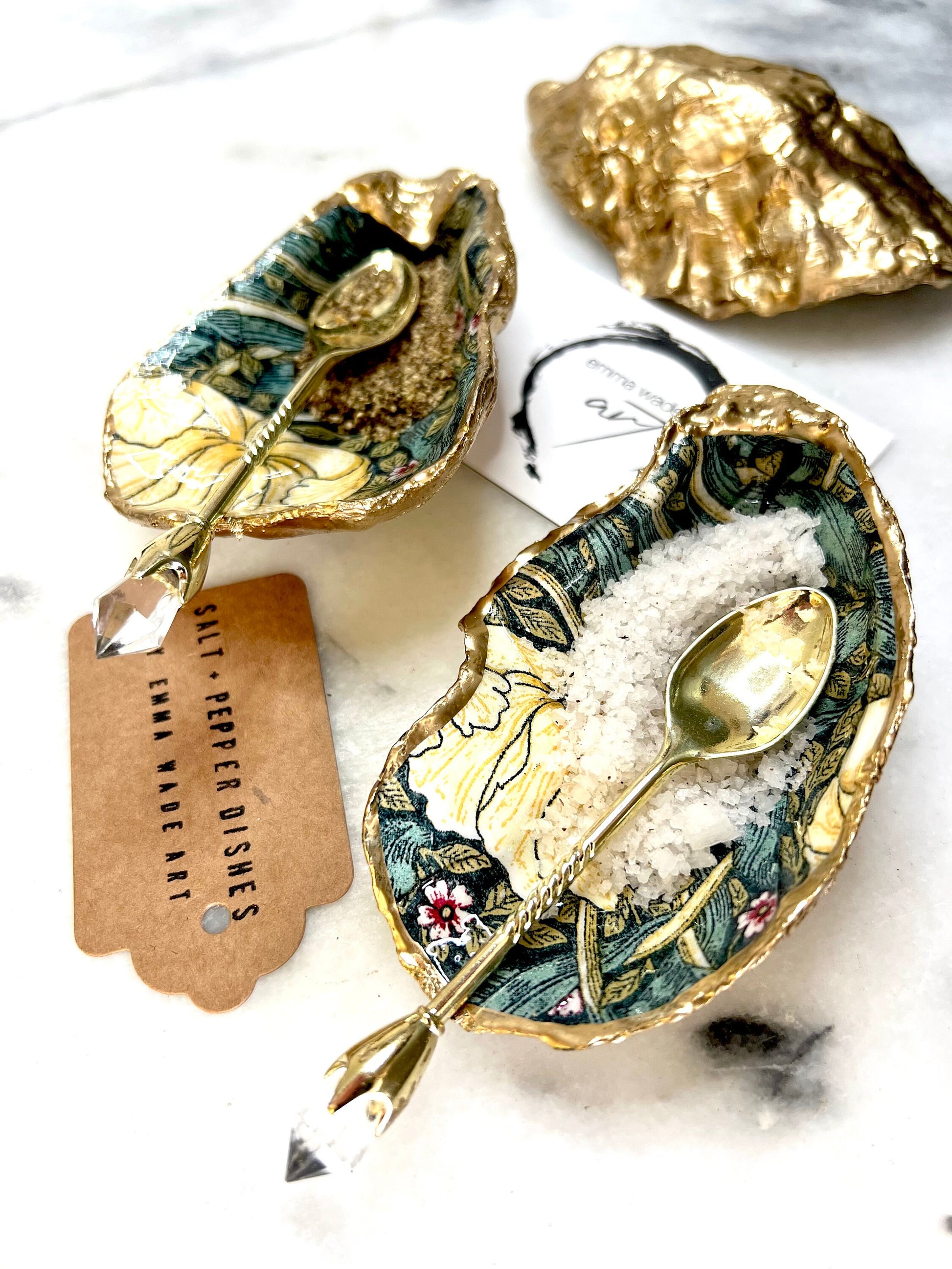 gift for her, salt cellar pinch pots, William Morris Pimpernel salt and pepper pots, William Morris spice pots, Pimpernel,  coastal gifts, home decor, wedding favours, Christmas gift, Golden anniversary gift, decorative accessories, EmmaWadeART, coastal decor, spring gift, gold leaf oyster, oyster dishes, pearl oyster gift, kitchen decor, oyster pinch pots, gift for mum, handmade shell dishes, oyster serving dishes, gold leaf oyster, oyster art, gift for him, chefs gift, foodie gift, table decor