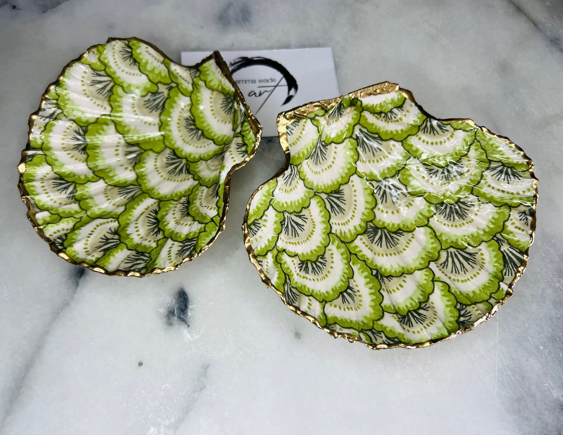 Gifts for her, Gift for him, Wedding gift, decoupaged scallop shell, Ring holder, Shell scallop Jewellery box, Trinket dish, Anniversary gift , Wedding gift ideas, Coastal decor, emmawadeart, Coastal ornament, Pontchartrain green, green dish