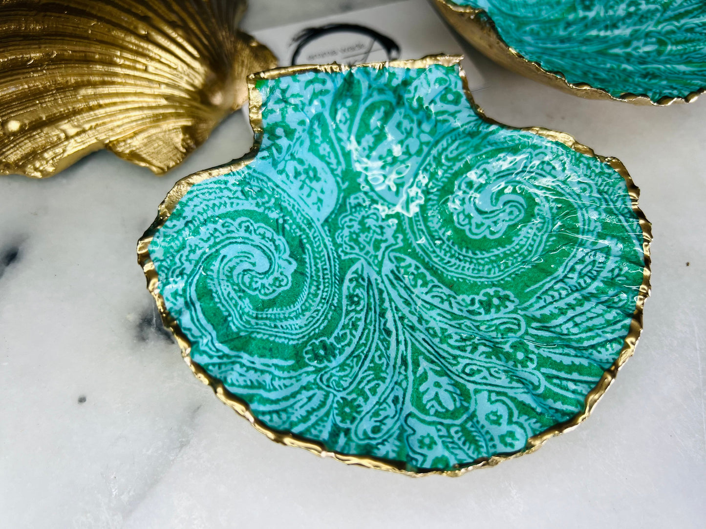 Gift for her, Gift for him, wedding gift, green paisley ornament, Ring holder, coastal decor, coastal gift, Trinket dish, jewellery dish, Anniversary gift, Coastal shell decor, Sustainable scallop ornament, nature lover gift, green gift, EmmaWadeART