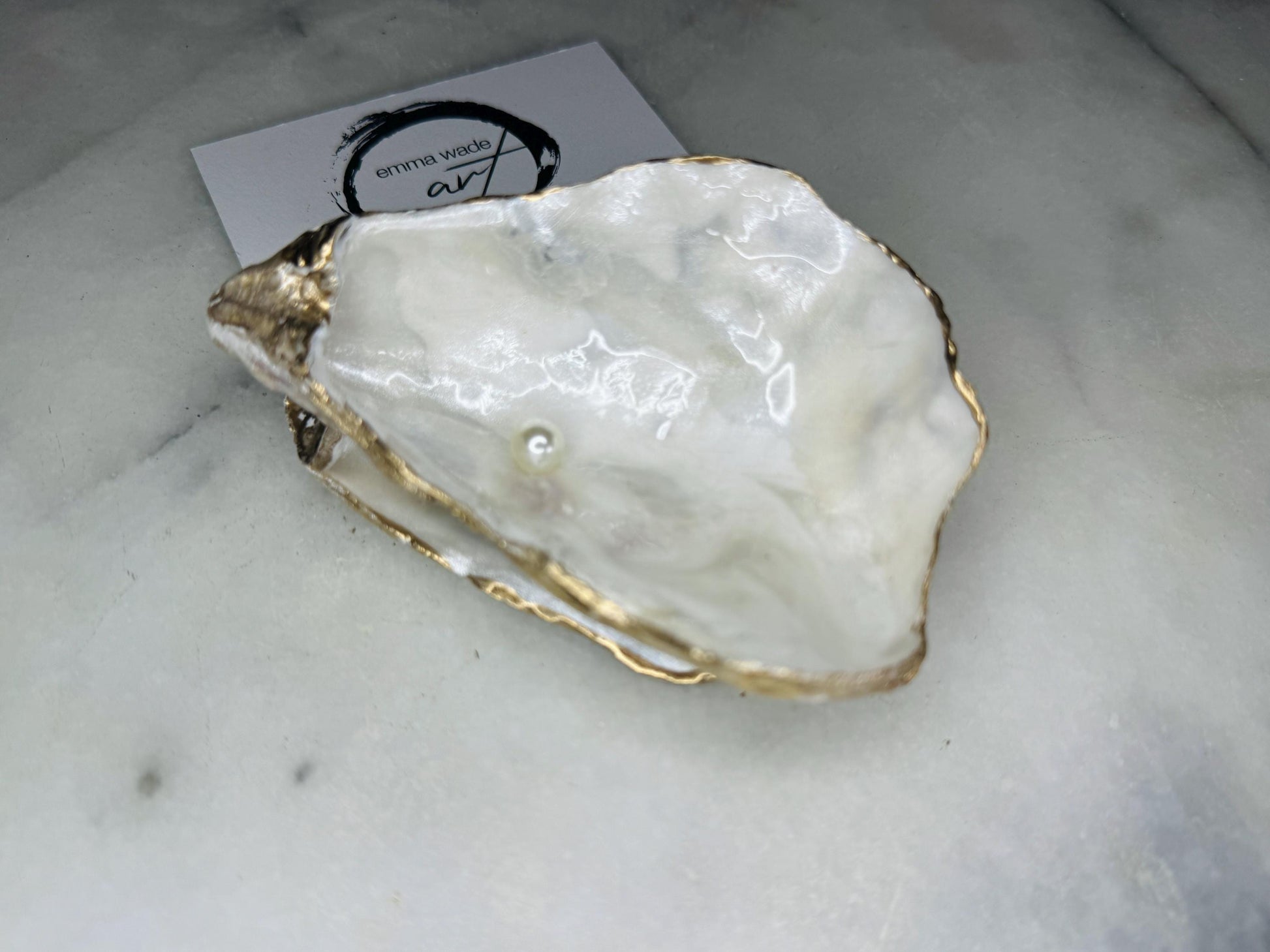 Shell Decor, ocean decor, proposal ring box, ring box, pearl box, gift for her, keepsake box, wedding gift, ring bearer box, Engagement ring box, oyster jewellery box, oyster ring box, pearl anniversary gift, Shell Jewellerybox, EmmaWadeART, oyster ring bear box, oyster ring tray, shell jewelry box, pearl ring box, real pearl ring box, wedding ring tray, wedding ring box, engagemt ring box, oyster proposal ring box, ocean wedding, gold gilded shell box, oyster trinket box, oyster trinket tray