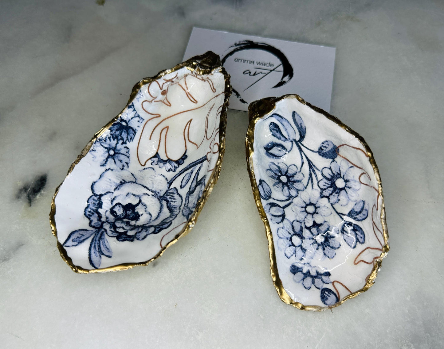 Palmers Print Dorset Oyster Trinket Dish: Blue & White Floral Coastal Decor, Shell ring dish, Host gift