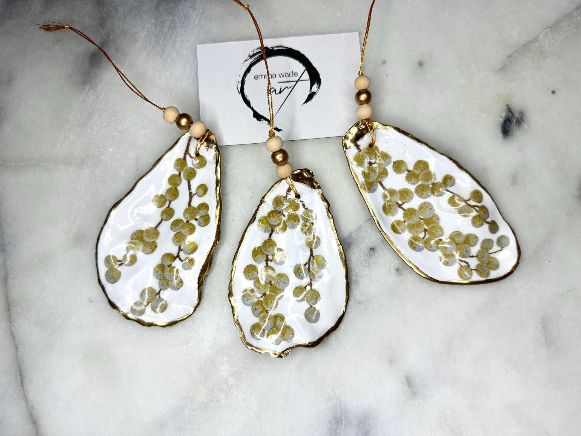 Gift for her, Gift for him, Berries hanging ornament, Christmas ornaments, Christmas decoration, nature ornament, oyster shell hanging ornament, gardeners gift, nature lovers gift, Coastal decor, house warming gift, EmmaWadeART, shell decoration,