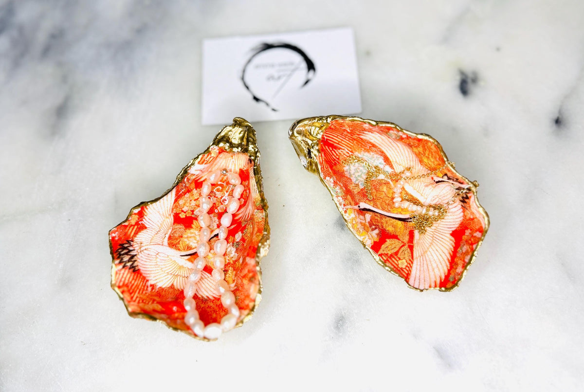 Japanese kimono flamingo oyster shell dish, orange flamingo trinket dish, gold leaf jewellery holder, coastal oyster shell decor, handmade Dorset shell gift, bird lover gift, tropical flamingo ornament, eco friendly shell jewellery tray, coastal wedding favour, beach house decor, unique oyster shell ring dish, flamingo bathroom accessory, nautical oyster trinket dish, Japanese style shell art, Emma Wade Art handmade oyster dish