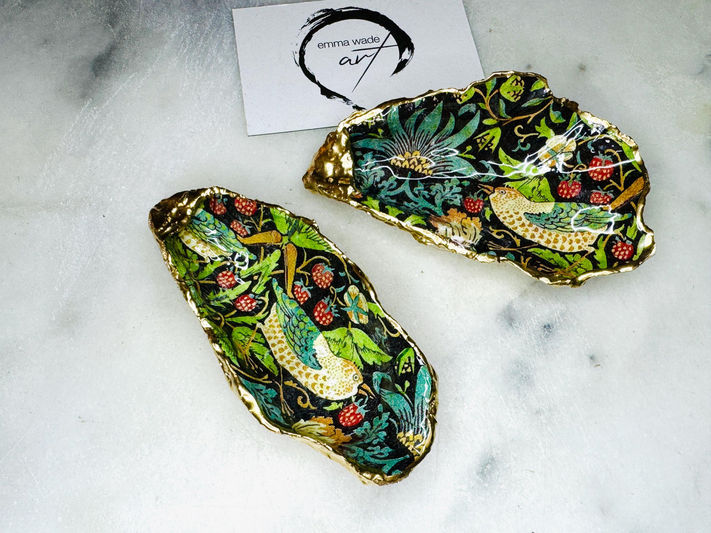 William Morris Green Black Strawberry Thief Oyster Dish | Gold Leaf Shell Jewellery Holder | Coastal Heritage Trinket Tray