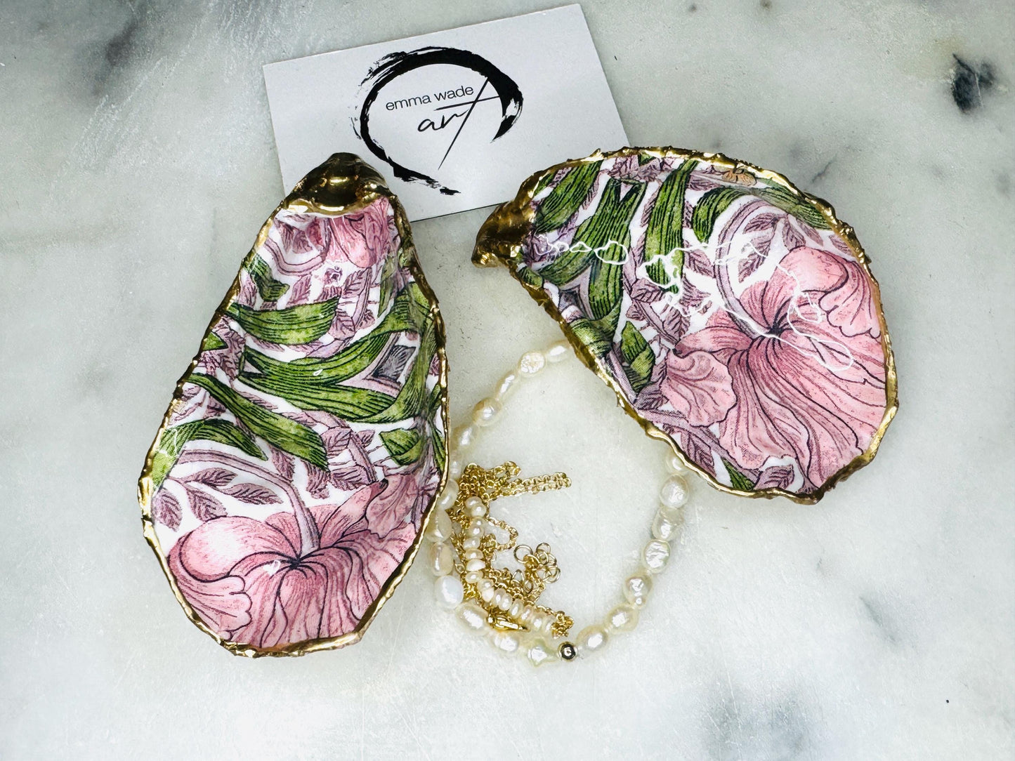William Morris Pink Pimpernel Natural Oyster Trinket Dish, Gilded Gold Leaf Shell Ring Dish, Coastal Gift, UK Heritage Gift