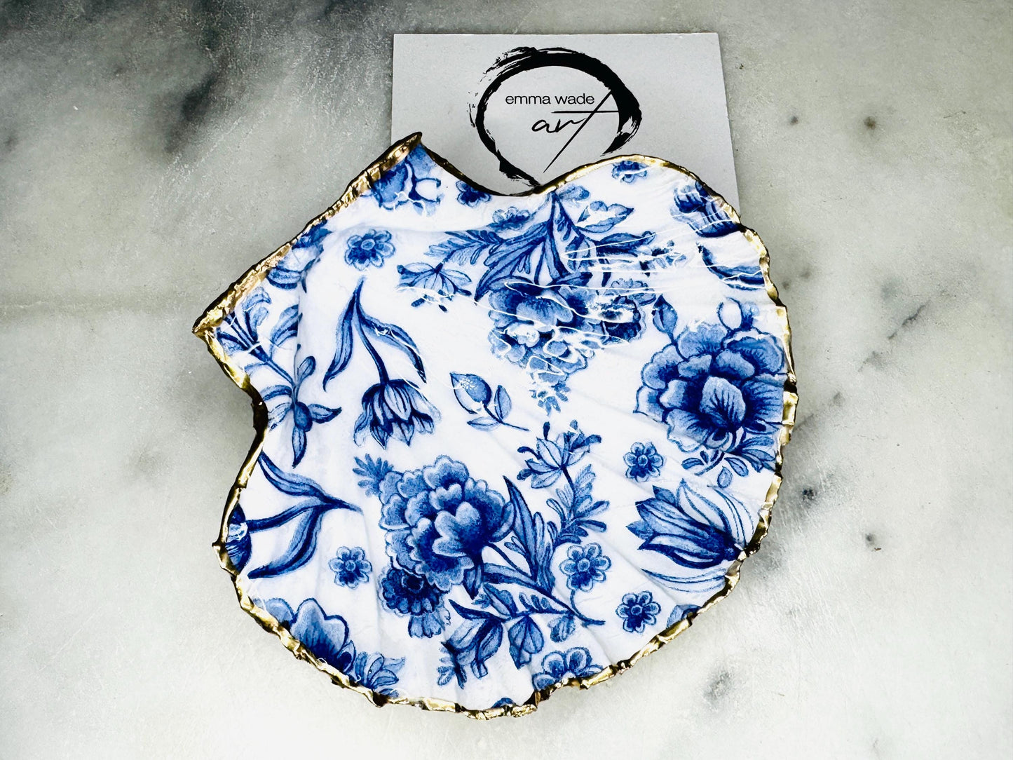Delft Blue Floral Scallop Trinket Dish: Gold Leaf Trinket Holder, Blue White Ring Tray, Nature lover gift, Coastal Art