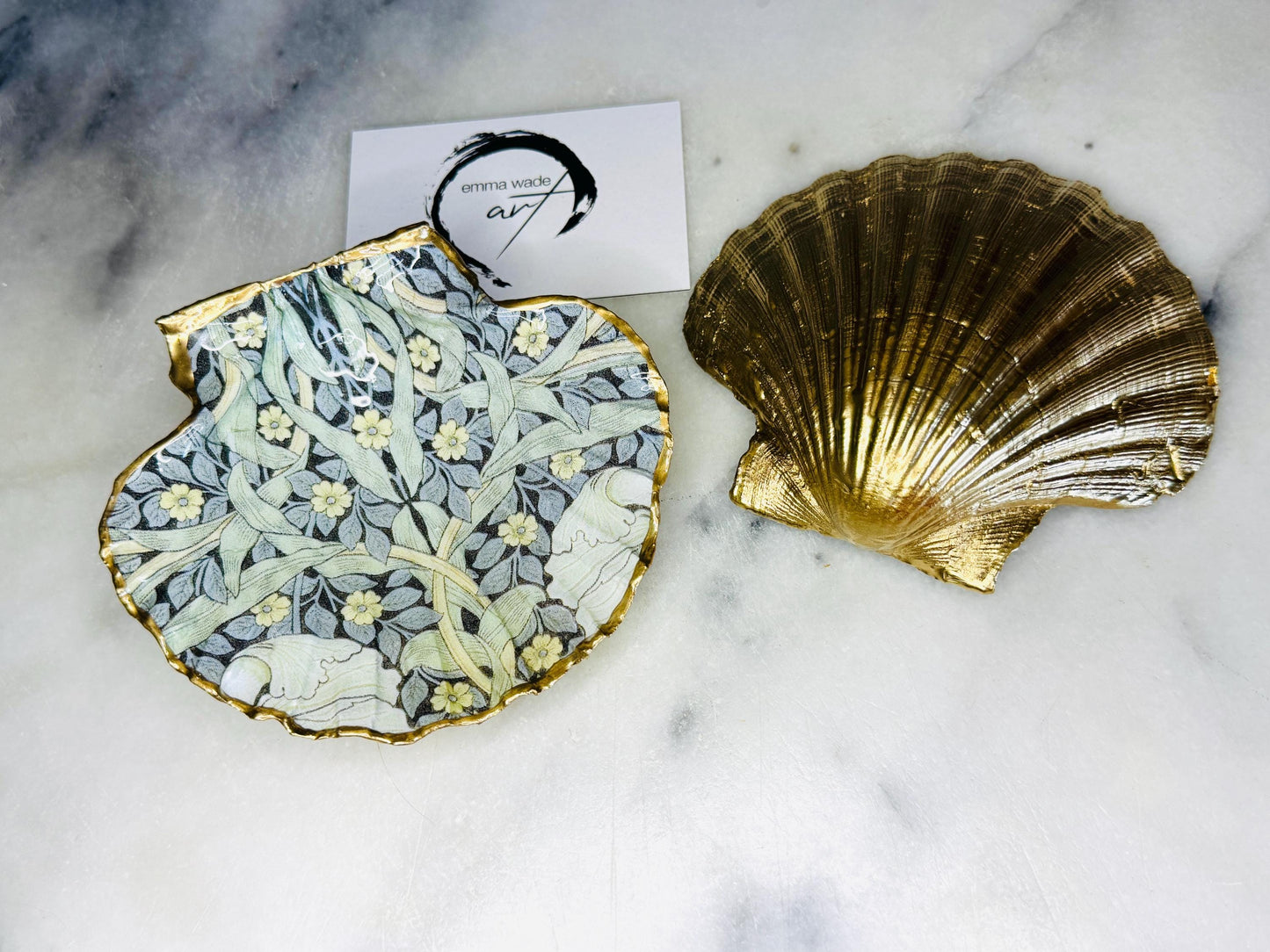 gift for her, decorated dish, jewelry trinket dish, decoupage scallop shell, handmade shell dish, shell ornament, coastal ornament, coastal gifts, coastal art, home decor, shell decorations, coastal decor, pimpernel scallop dish, gift for him, William Morris shell dish, shell trinket tray, scallop trinket tray, shell art, handmade trinket dish, gold gilded dish, proposal dish, ring bearer dish, ring tray, ocean plate, shell tray, William Morris shell dish, scallop jewelry dish
