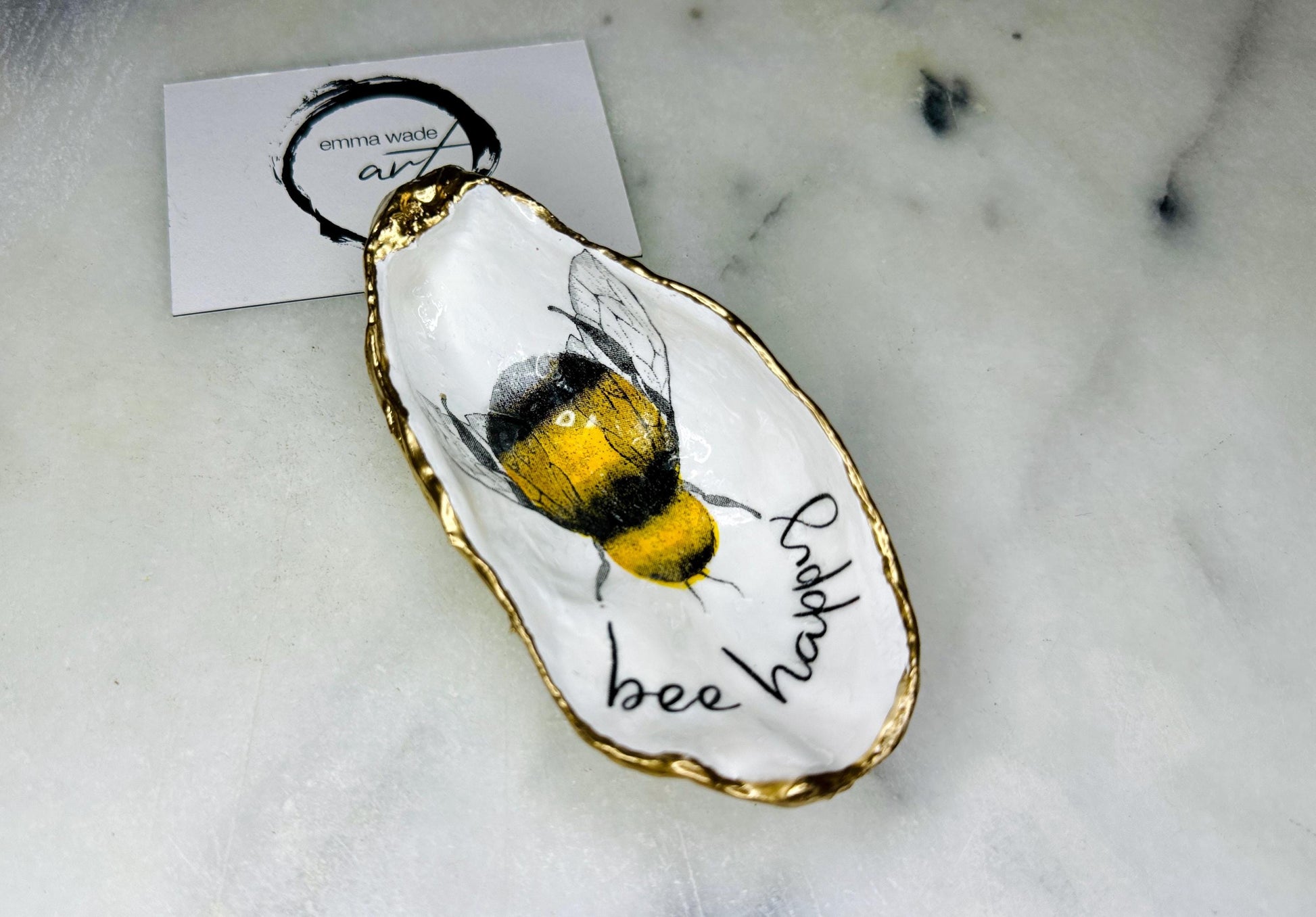 Gift for her, decoupaged shell, bee dish, shell jewelry trinket dish,  jewellery dish, trinket dish, nature lover gift, scallop jewelry ring dish, wedding gift, anniversary gift, coastal gift, bee decoration, bee lover gift, EmmaWadeART, gardeners gift, gift for him, bee lover gift, world bee day 20th May, bee jewelry shell dish, bee trinket tray, bee scallop shell, bee ornament, bee decoration, bee accessory, bee serving plate, bee plate, bee dish, bee by Emma wade art, bee happy dish