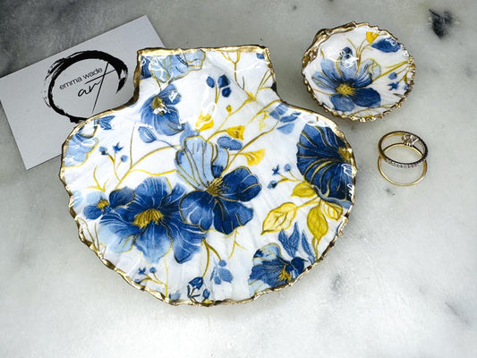 Gift for her, Gift for him, Spring gift, decoupaged scallop shell, Ring holder, Shell scallop Jewellery dish, Trinket dish, flower gift, Anniversary gift , Wedding gift, gift for Mum, Coastal decor, flower gift, EmmaWadeART, nature lover gift, Ring Holder, Proposal Flower shell trinket and ring set, Coastal Wall Decor, Scallop Shell Trinket Dish by Emma Wade ART, Coastal Triptych UK, UK shell ART, Bluebell Ring Dish, Blue Yellow Flowers trinket dish, scallop and cockle dish set, ring bearer dish