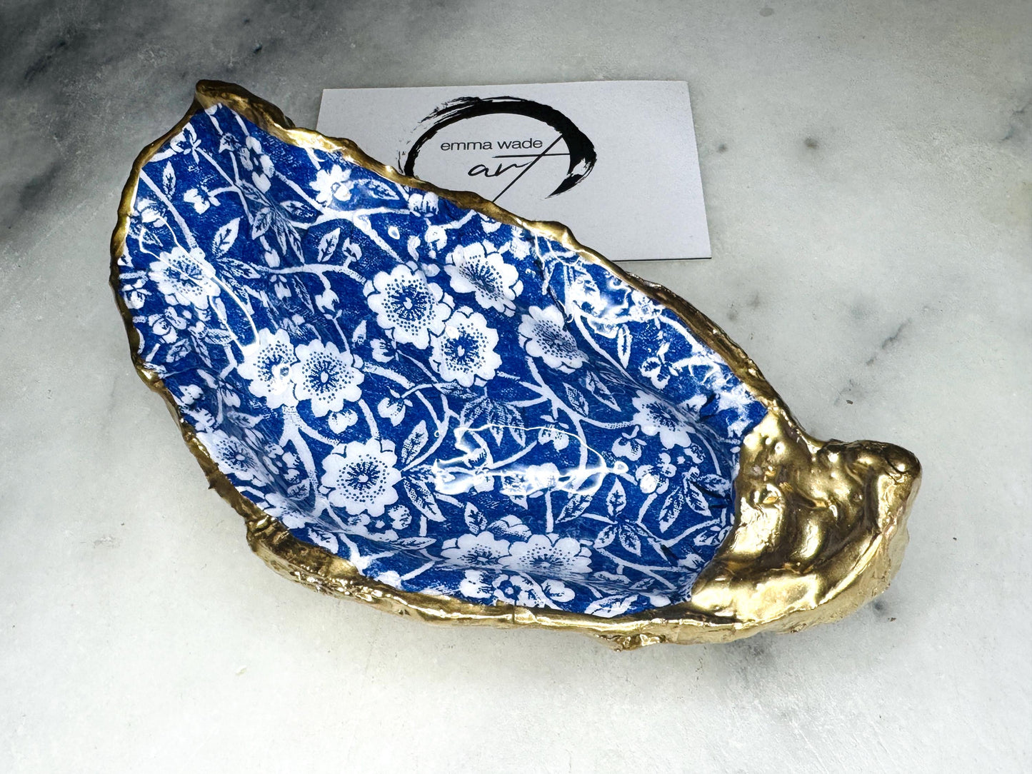 Blue White Floral Natural Oyster Trinket Dish: Gilded Gold leaf ring Dish, Shell Jewelry Tray, Coastal gift