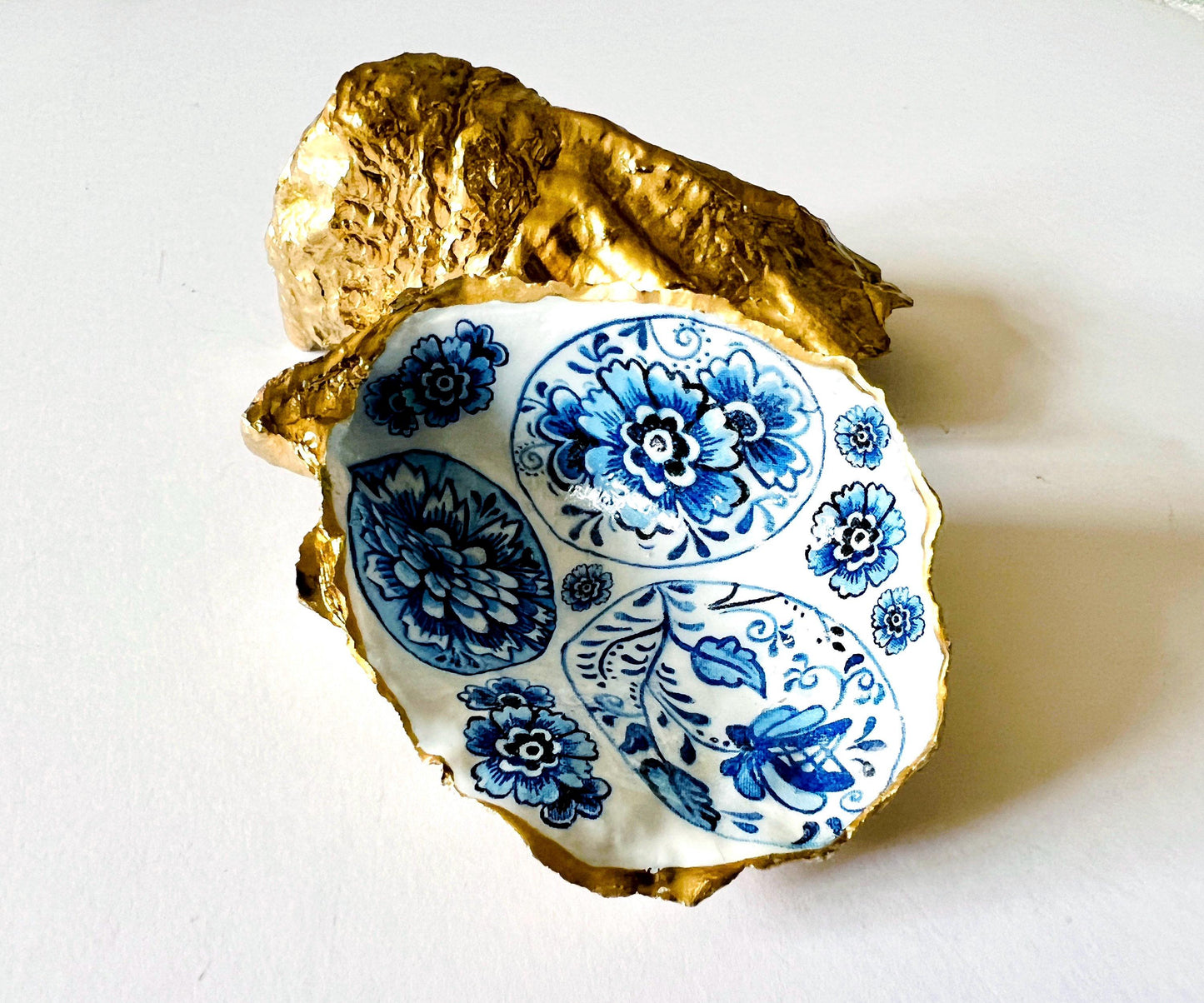 Vintage Egg Oyster Shell Trinket Dish, Blue White Jewelry Holder, Gold Leaf Coastal Decor, Decoupage Ring Dish