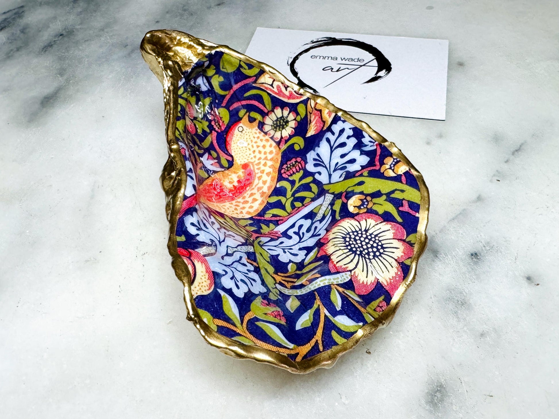 William Morris strawberry thief gift, Trinket dishes gold finish, gold leaf trinket tray, shell oyster dish, personalised oyster shell trinket, decorative oyster shells, William Morris key bowl, green and gold dishes, Bird ring dish, golden trinket dish, bride oyster dish, shell jewellery bowl, decoupaged earrings dish, shell art trinket, art dish, Gold shell trinket, painted shell with gold, shell jewellery dish, Emma Wade art, Proposal Ring Tray, Painted Key Bowl, Bride Oyster Dish
