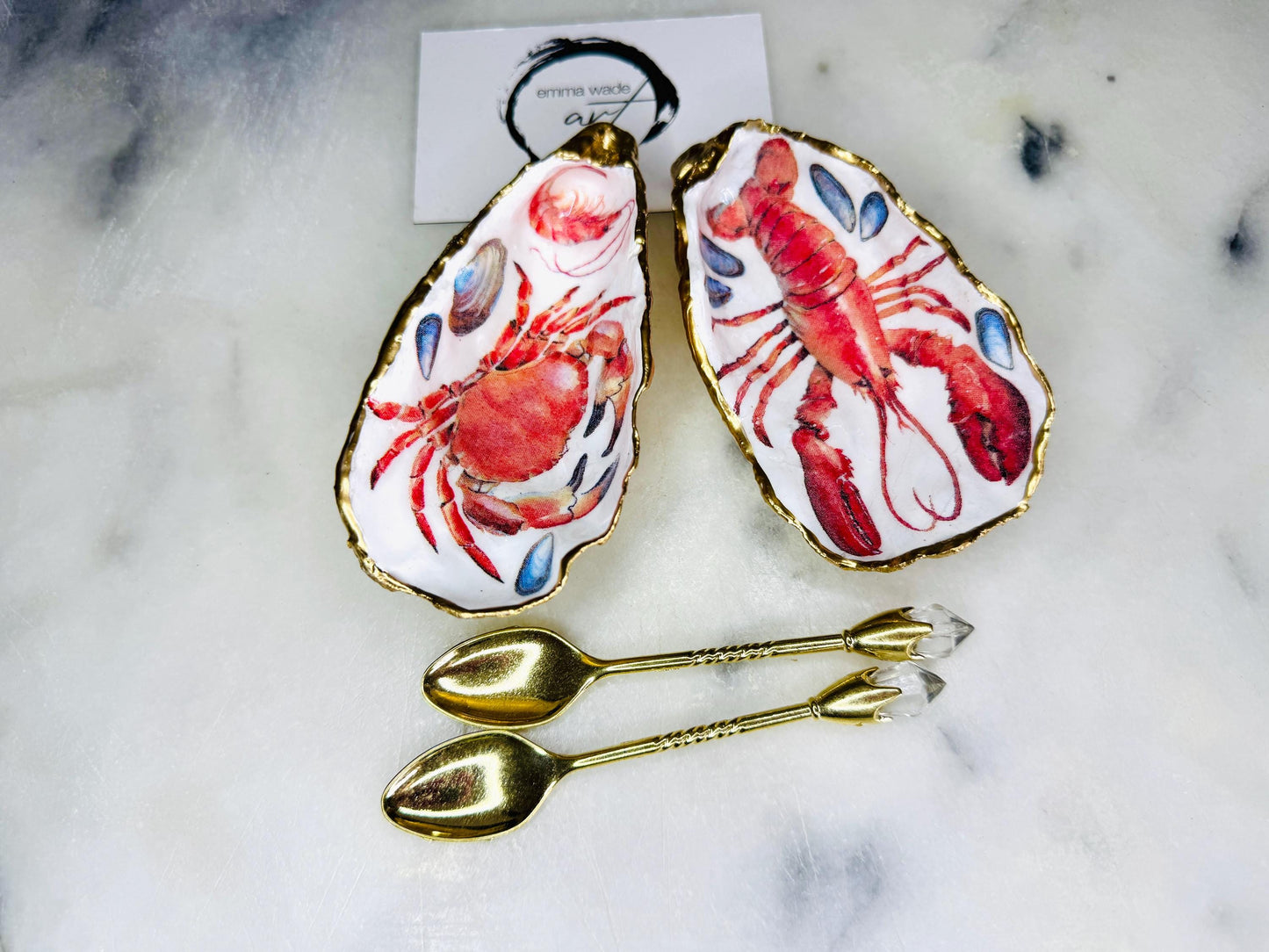 Red Crab and Lobster Gold Gilded Oyster salt Dishes, Seashell salt dish, Salt gift, oyster salt tray, salt and pepper shell, salt and pepper shell box, sea shell salt, seashell salt holder, oyster shell sugar dish, Lobster shell gift, Crab shell gift,  oyster salt, cow salt pot, oyster salt dish, oyster pinch bowl, salt crystal bowl, shell salt dish, oyster salt cellar, oyster salt and pepper holders, salt and pepper dish set, Red white Contemporary pinch pots, Sealife Gift, Coastal Host Gift,