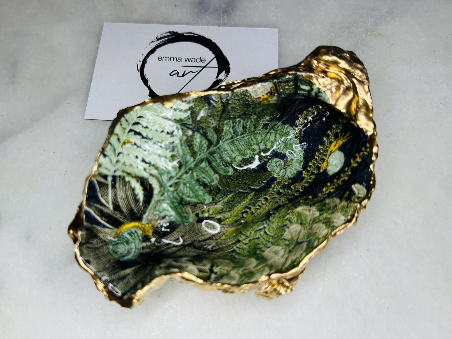 Forest Fern Shell Gift, Trinket oyster Shell dish gold finish, gold leaf trinket tray, shell scallop dish, Ferns Nature lover shell bowl, decorative oyster shells, Fern Green Design key bowl, green and gold shell dish, Bee ring dish, golden trinket dish, bride shell dish, shell jewellery bowl, decoupaged earrings dish, shell art trinket, Fern shell gift, Gold shell trinket holder, painted shell with gold, shell jewellery dish, Emma Wade art, Proposal Ring Tray, Green Painted Key Bowl